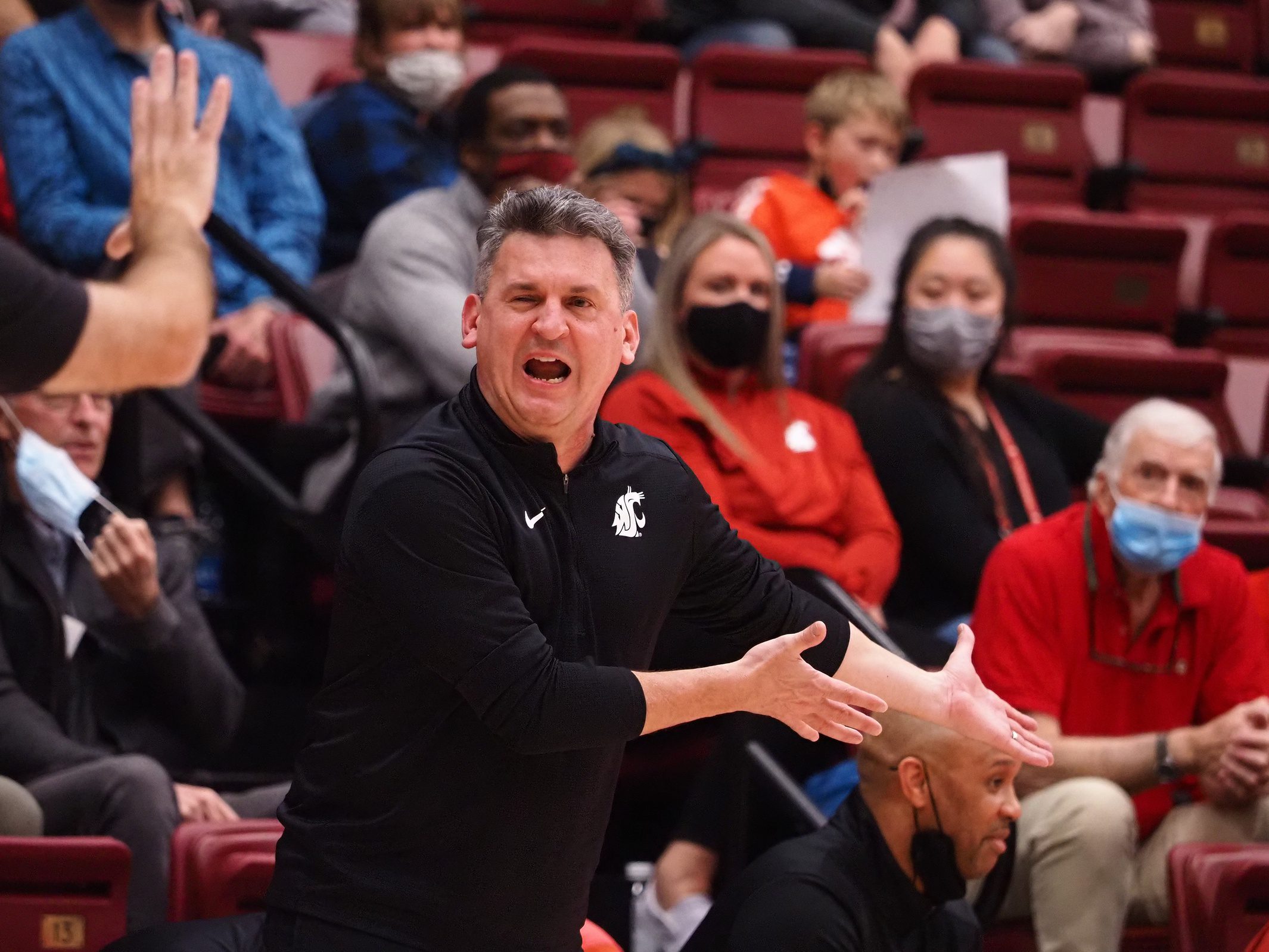 Stanford Cardinal: Kyle Smith Tears Up Over Life-Altering Impact of Getting HC Job 2 Kyle Smith