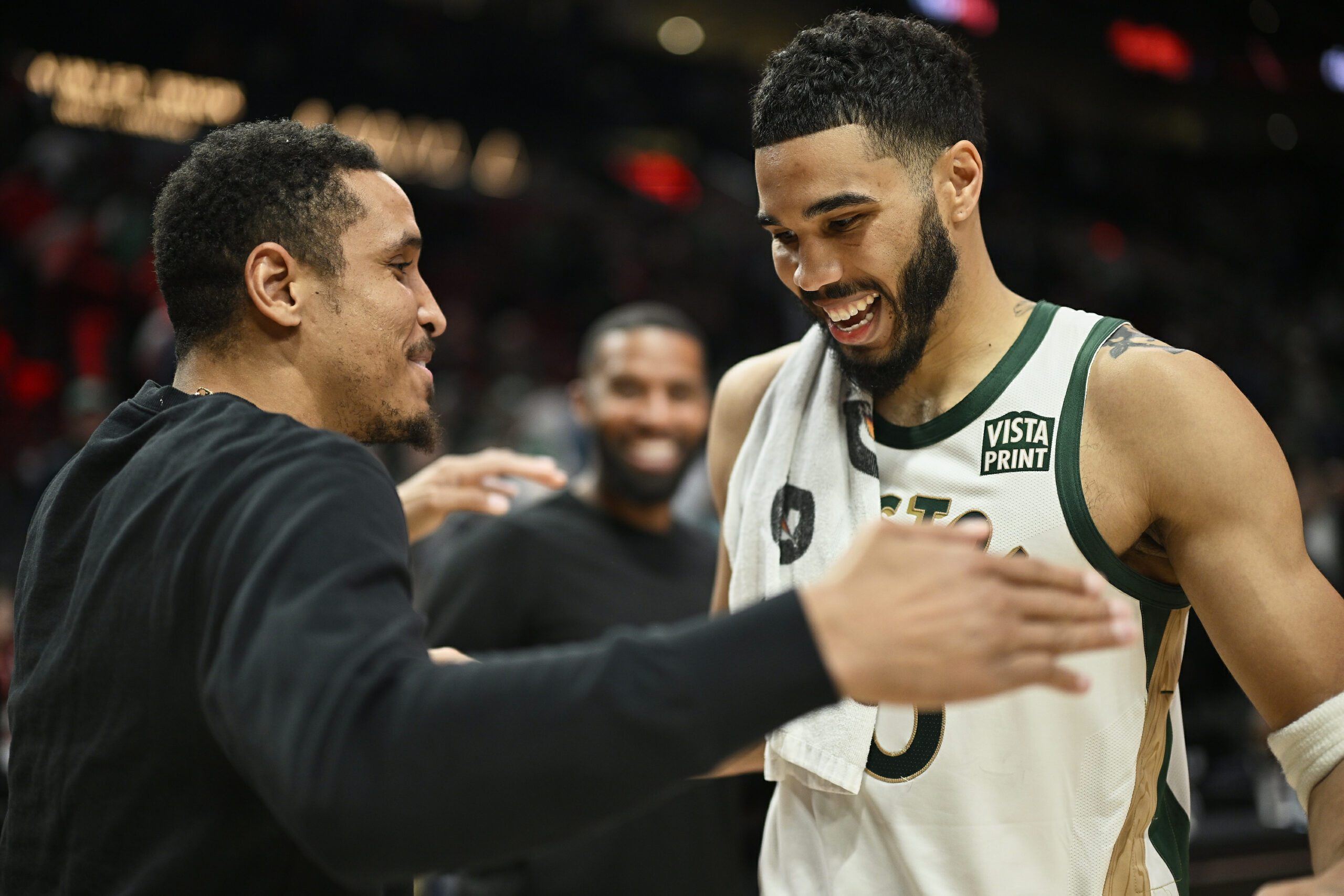 "I Would Also Retire Before I Ever Played A Game For The Knicks": NBA Fans Jab At New York Knicks After New Signee Malcom Brogdon Contemplates Retirement 3 NBA Fans
