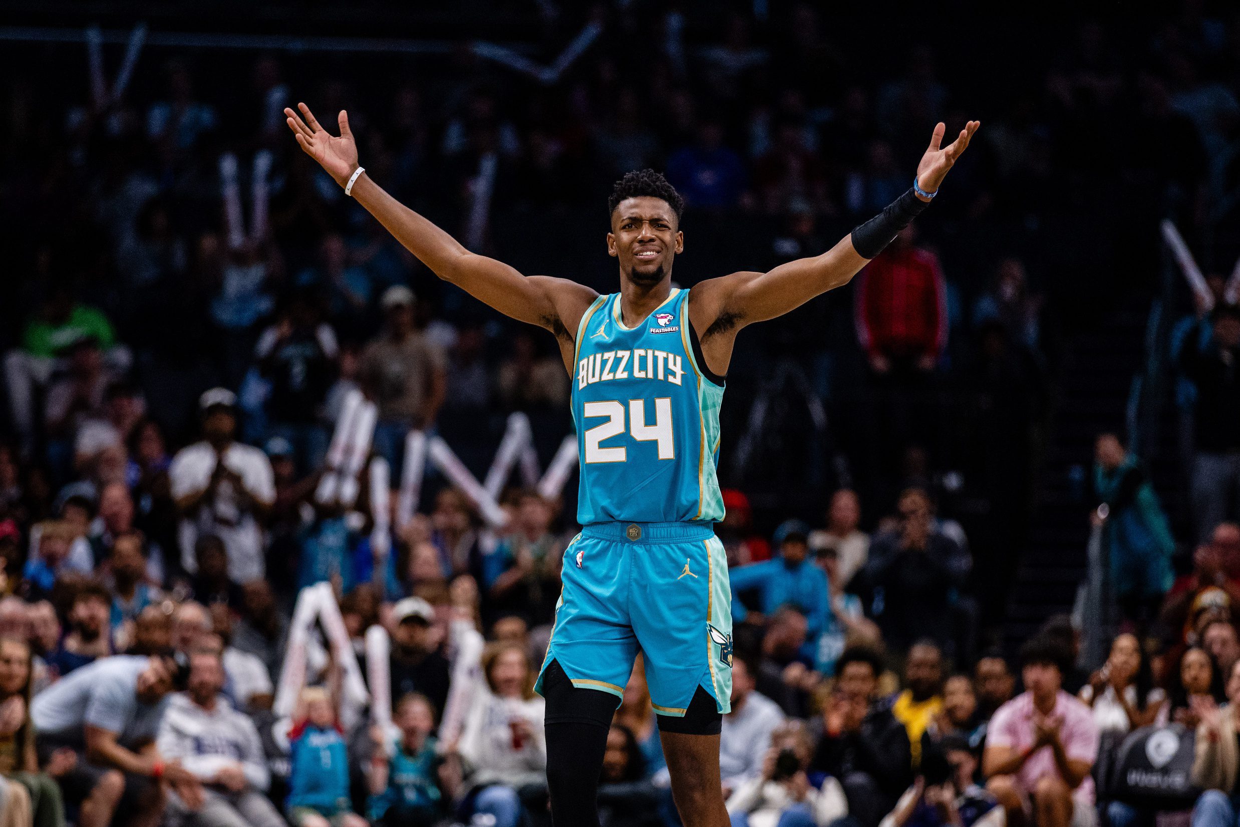 "Probably Around 90-95 Percent Now" - Charlotte Hornets' Brandon Miller Shares Positive Update on His Wrist Injury 2 Charlotte Hornets, Brandon Miller