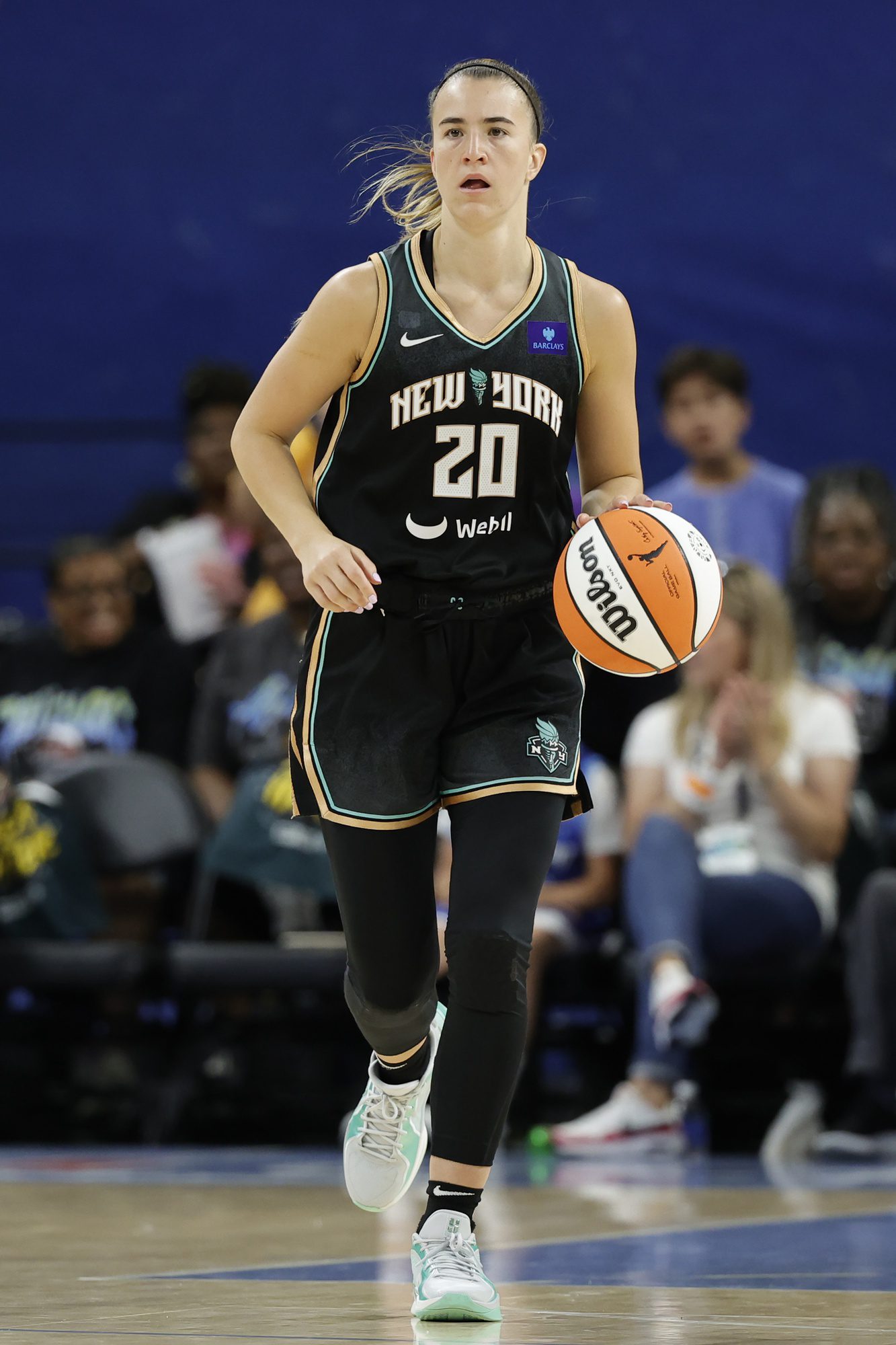 Sabrina Ionescu's Awesome Move in China, Revealed 4 WNBA, Sabrina Ionescu