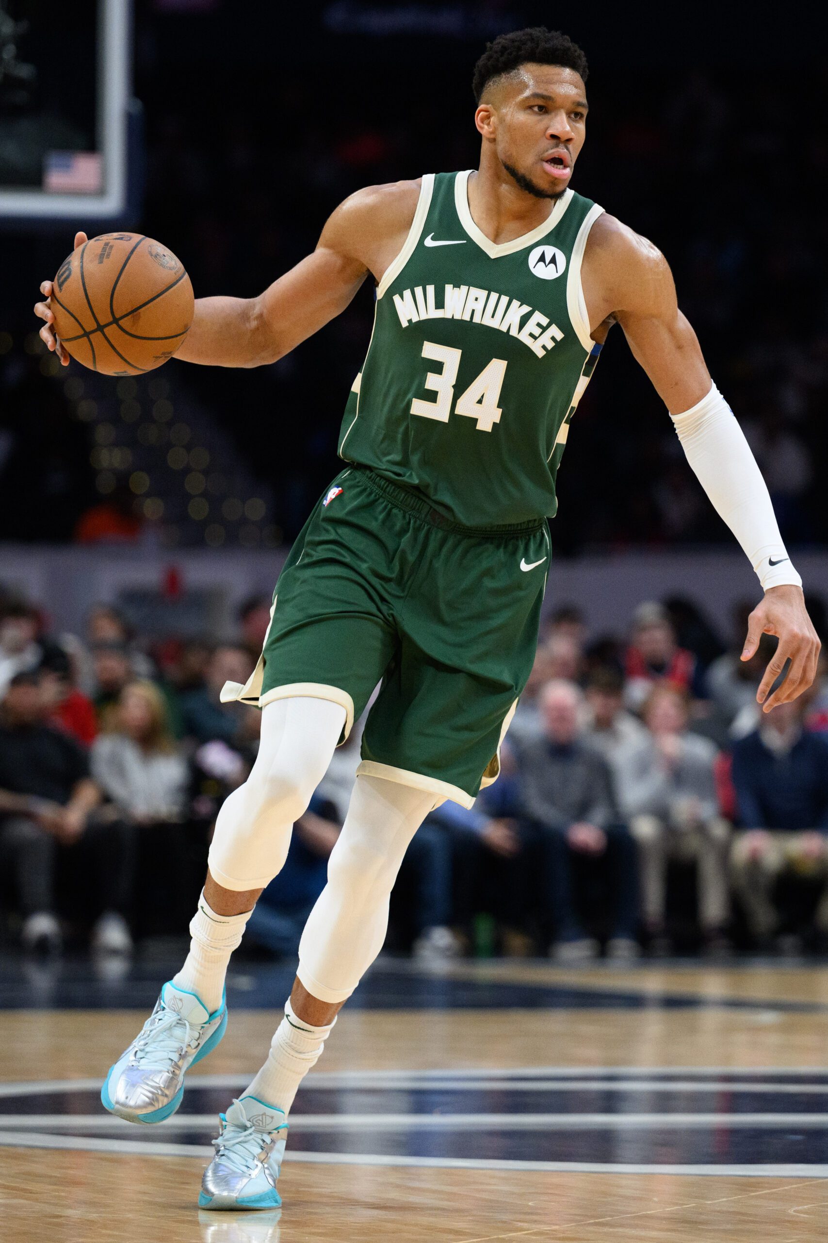 Milwaukee Bucks Get Bold Starting 5 Prediction from The Ringer 2 Milwaukee Bucks, Giannis Antetokounmpo, The Ringer