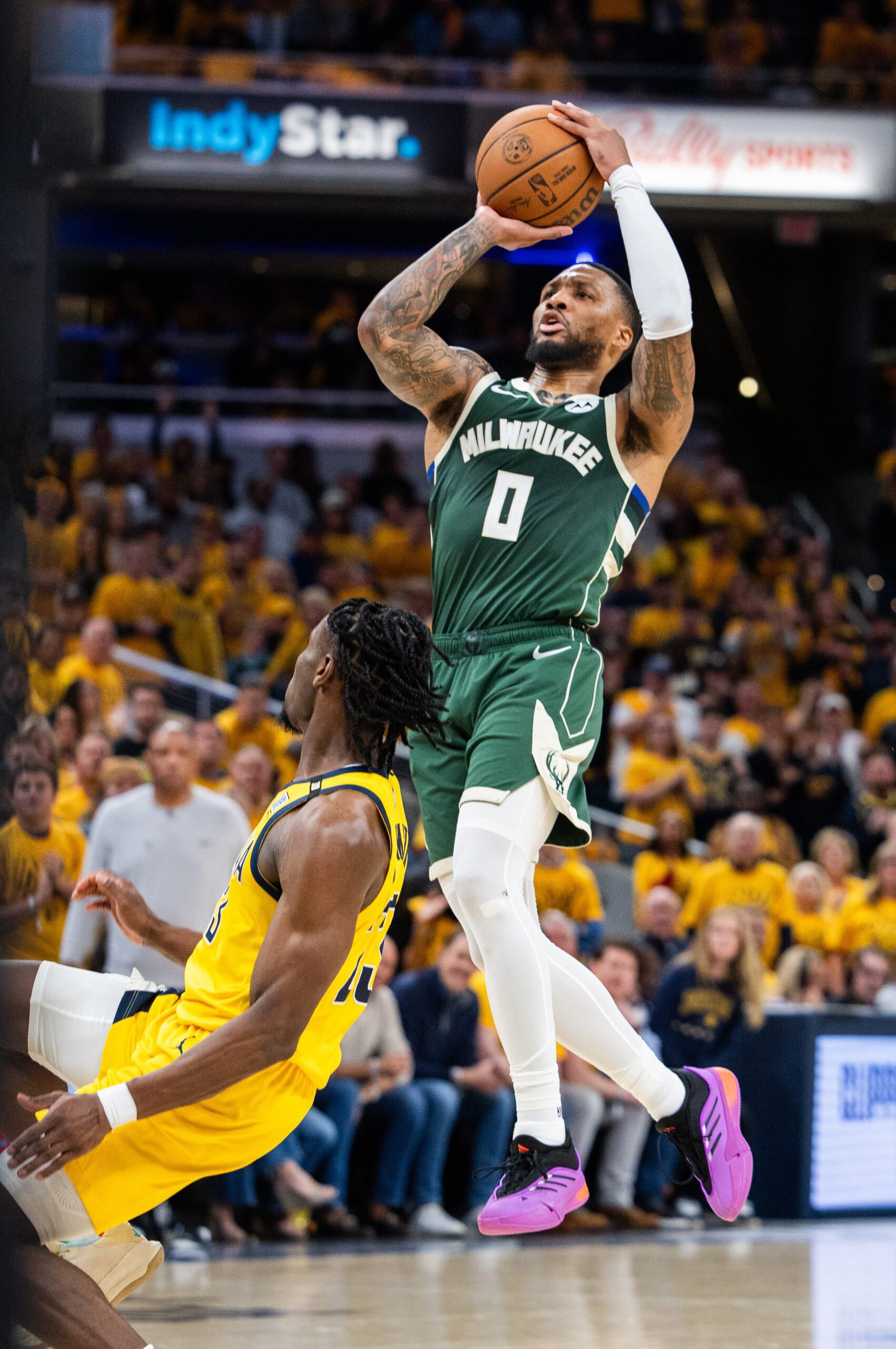 Milwaukee Bucks Get Bold Starting 5 Prediction from The Ringer 1 Milwaukee Bucks, Damian Lillard