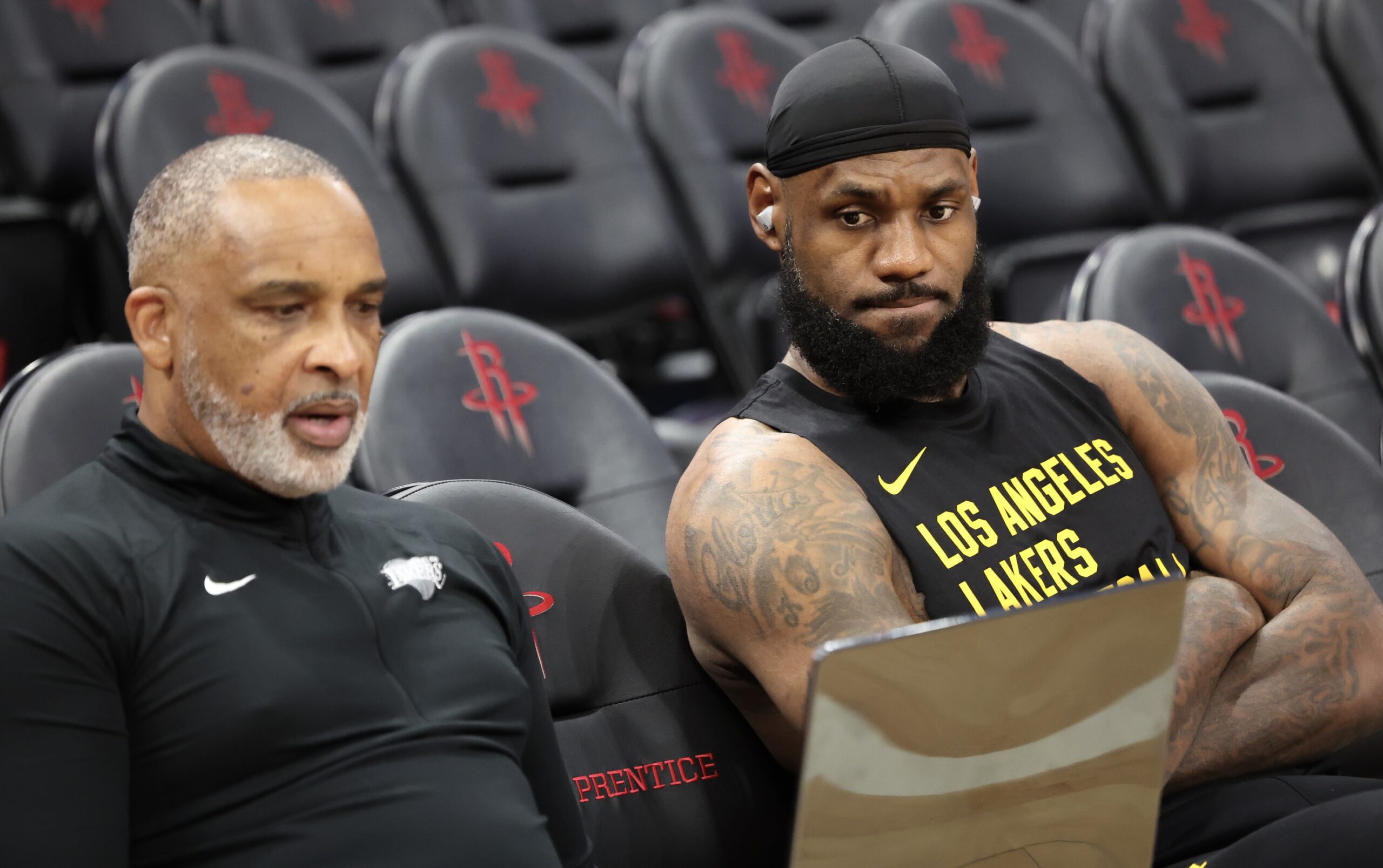 "The Greatest": JuJu Watkins Amped Up After Phil Handy Unrivaled Head Coaching Announcement 2 Phil Handy, LeBron James