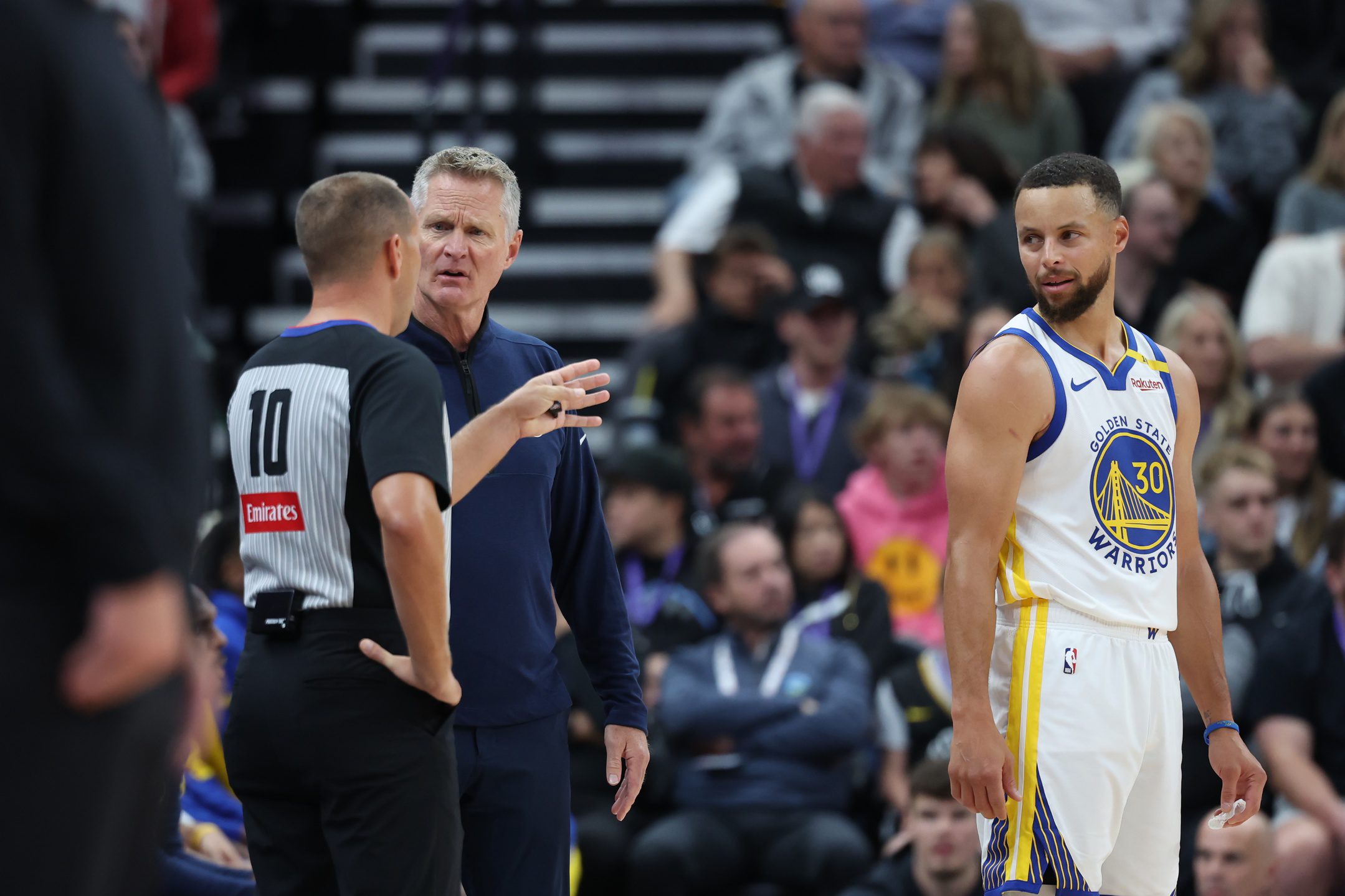 Warriors Star on Steve Kerr’s Coaching Style: "He Coaches Steph Curry Really, Really, Really Hard" 2 USATSI 24584472 168400517 lowres