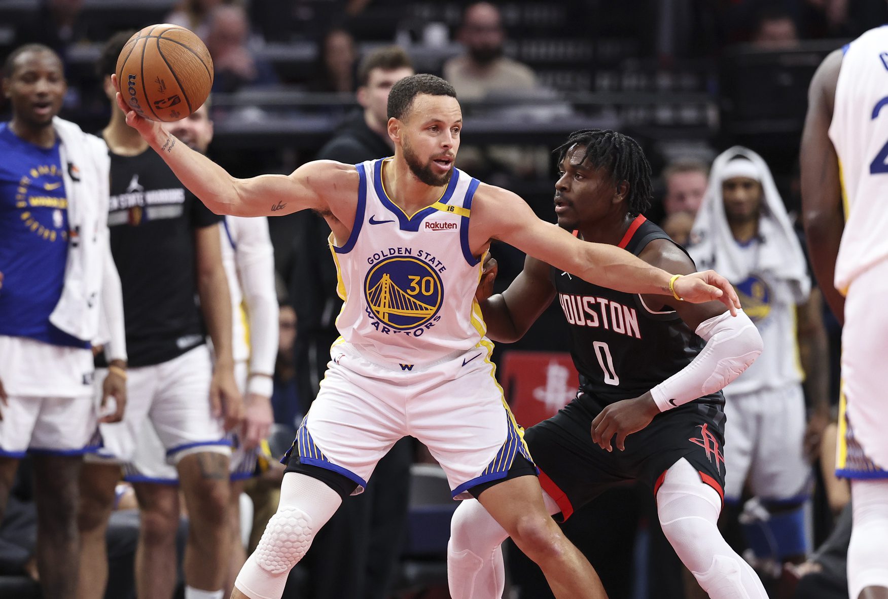 NBA Trade Rumors: Golden State Warriors Bidding For Kyle Kuzma 3 Golden State Warriors, Houston Rockets