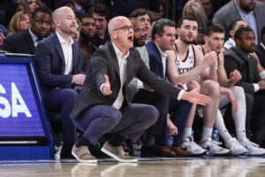 UConn Huskies: Dan Hurley Throws Tantrum In Tense 80-78 Victory 2 UConn Huskies, Dan Hurley