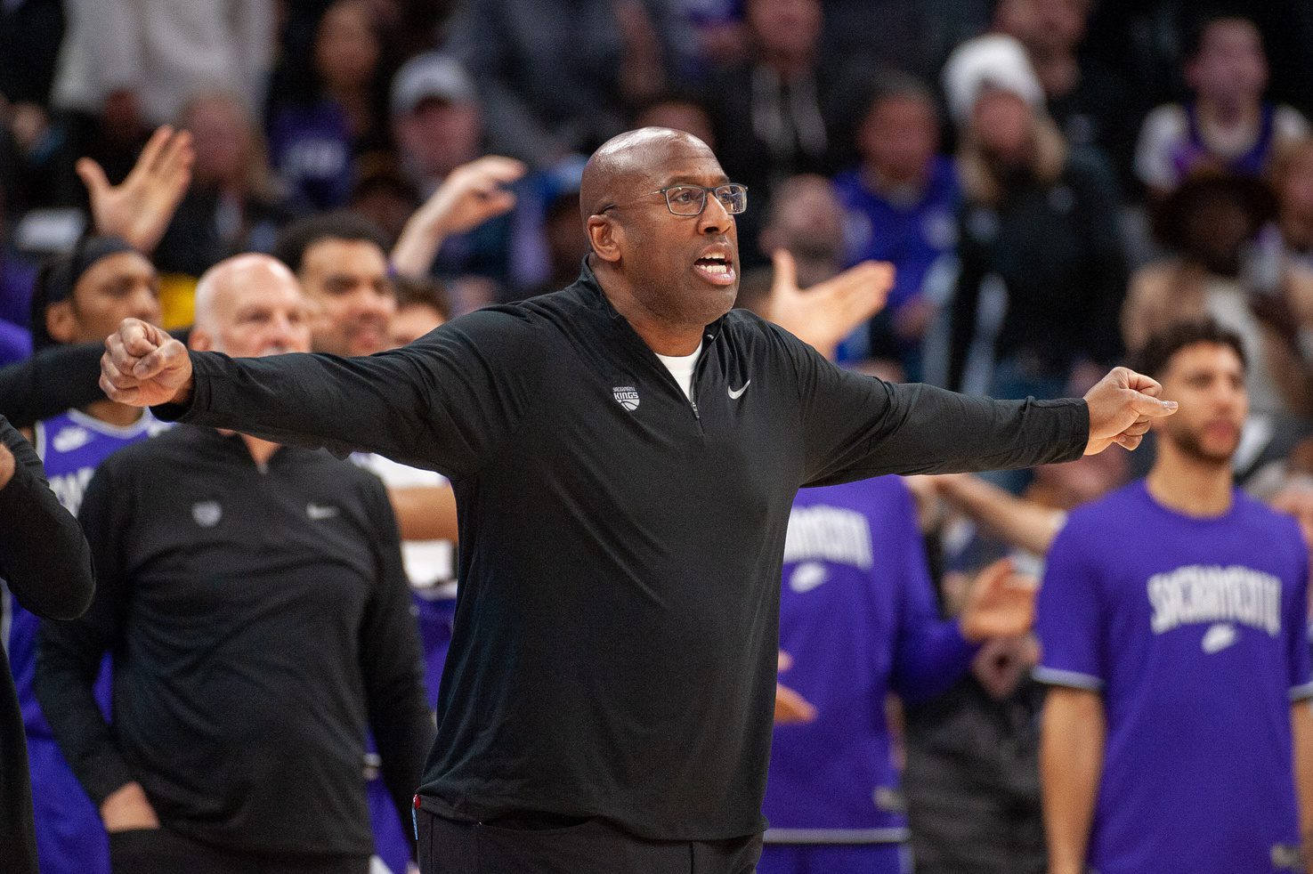 "They Have Continued to Touch Base" - New York Knicks Labeled as Potential Free Agent Destination for 3-Time NBA All-Star 1 Mike Brown, New York Knicks