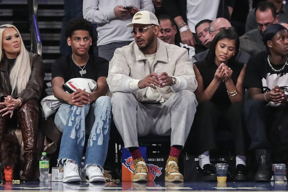 "That Should've Been the First Order of Business" - Former Denver Nuggets Guard Urges Team to Retire Carmelo Anthony's No. 15 Jersey 1 Denver Nuggets