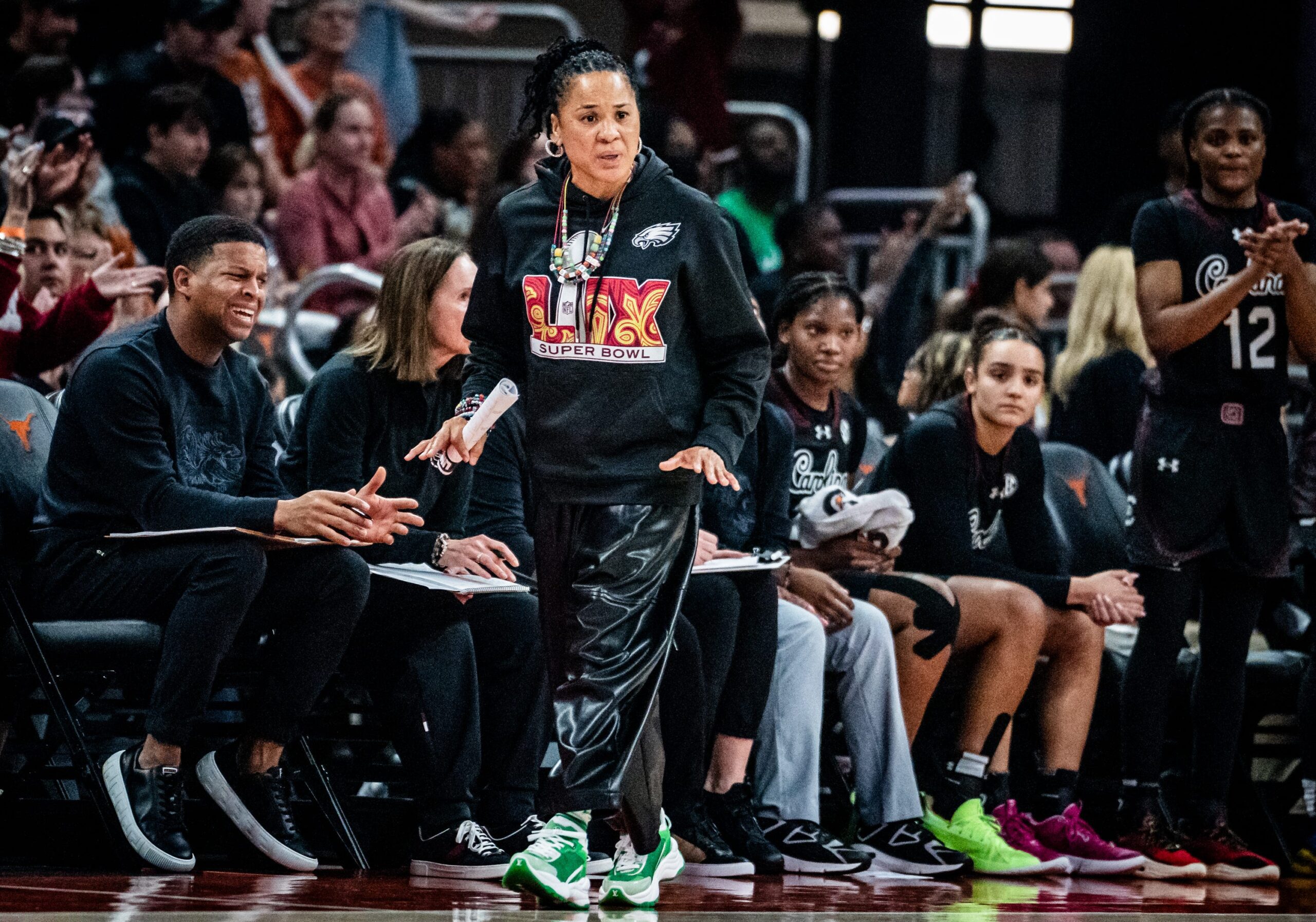 "Be Ready To Take On That": Dawn Staley Doesn’t Hold Back Criticizing NBA’s Readiness For Women In Coaching 3 South Carolina Gamecocks, Dawn Staley