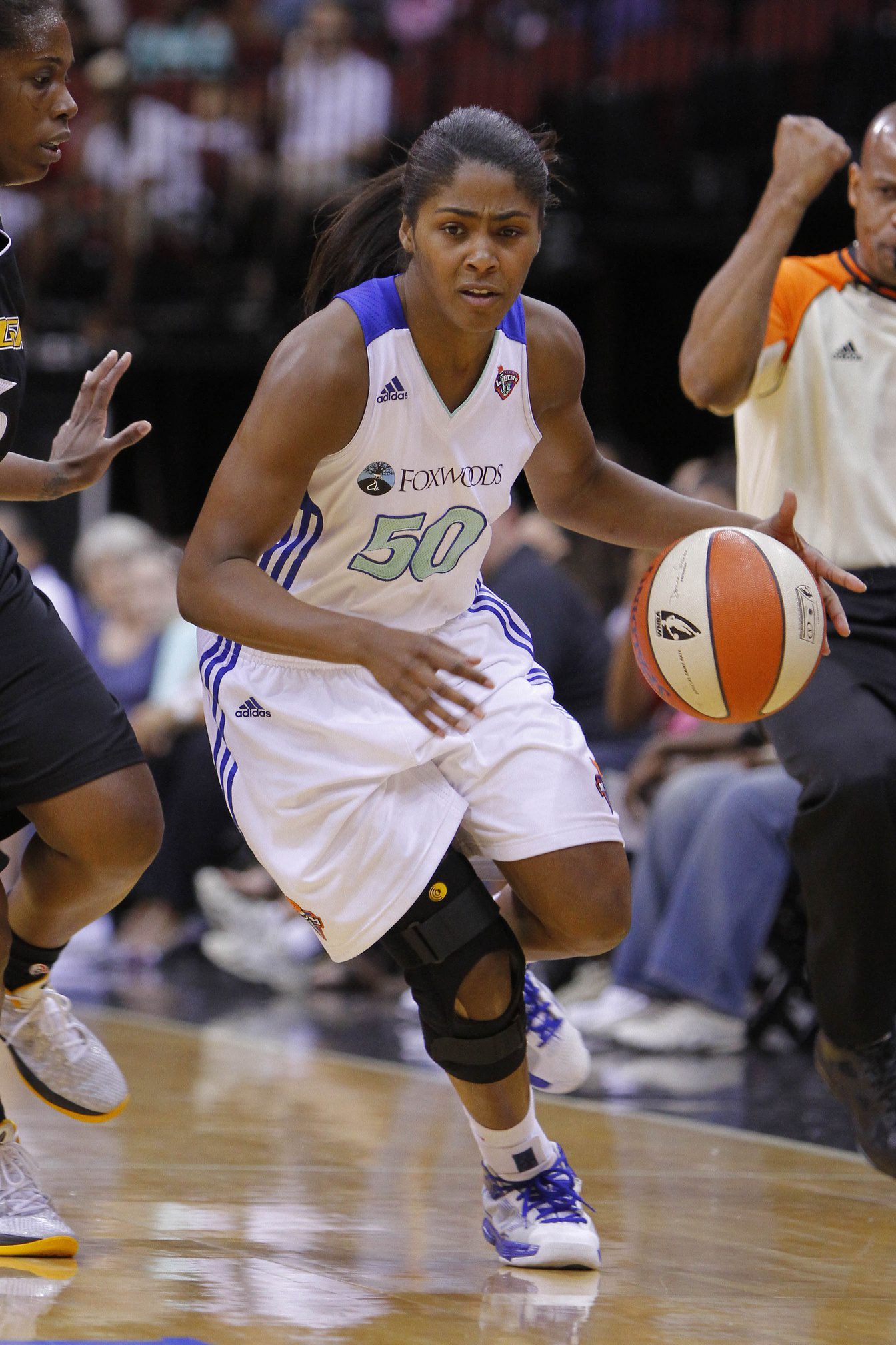 Indiana Fever Bring 2-Time WNBA Champion To Boost Roster Around Caitlin Clark 3 Indiana Fever, Sydney Colson