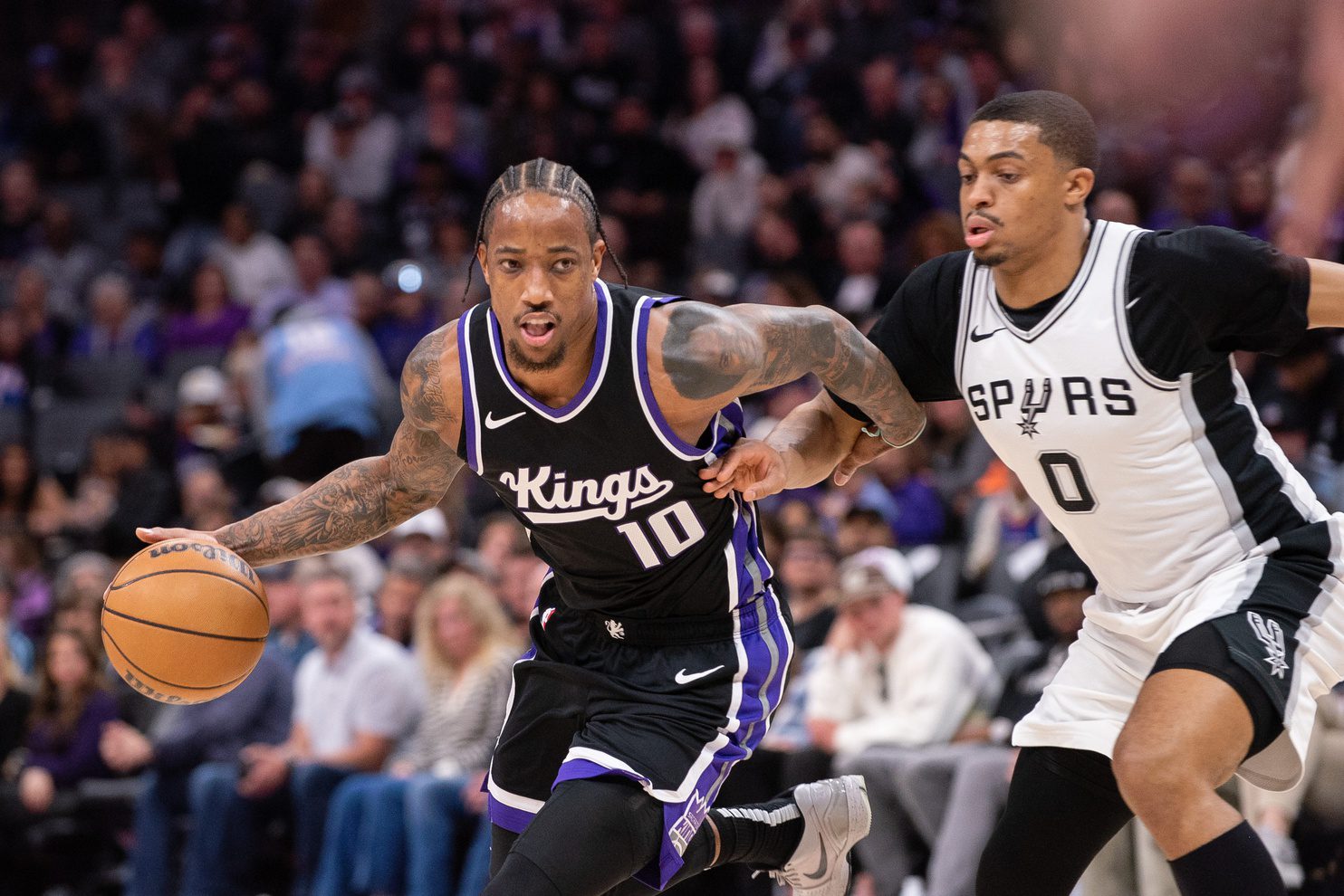 Sacramento Kings Reportedly Eyeing 1 Phoenix Suns Free Agent to Strengthen Their Backcourt 3 Mar 7, 2025; Sacramento, California, USA; Sacramento Kings forward DeMar DeRozan (10) drives to the basket against San Antonio Spurs forward Keldon Johnson (0) during the first quarter at Golden 1 Center. Mandatory Credit: Ed Szczepanski-Imagn Images