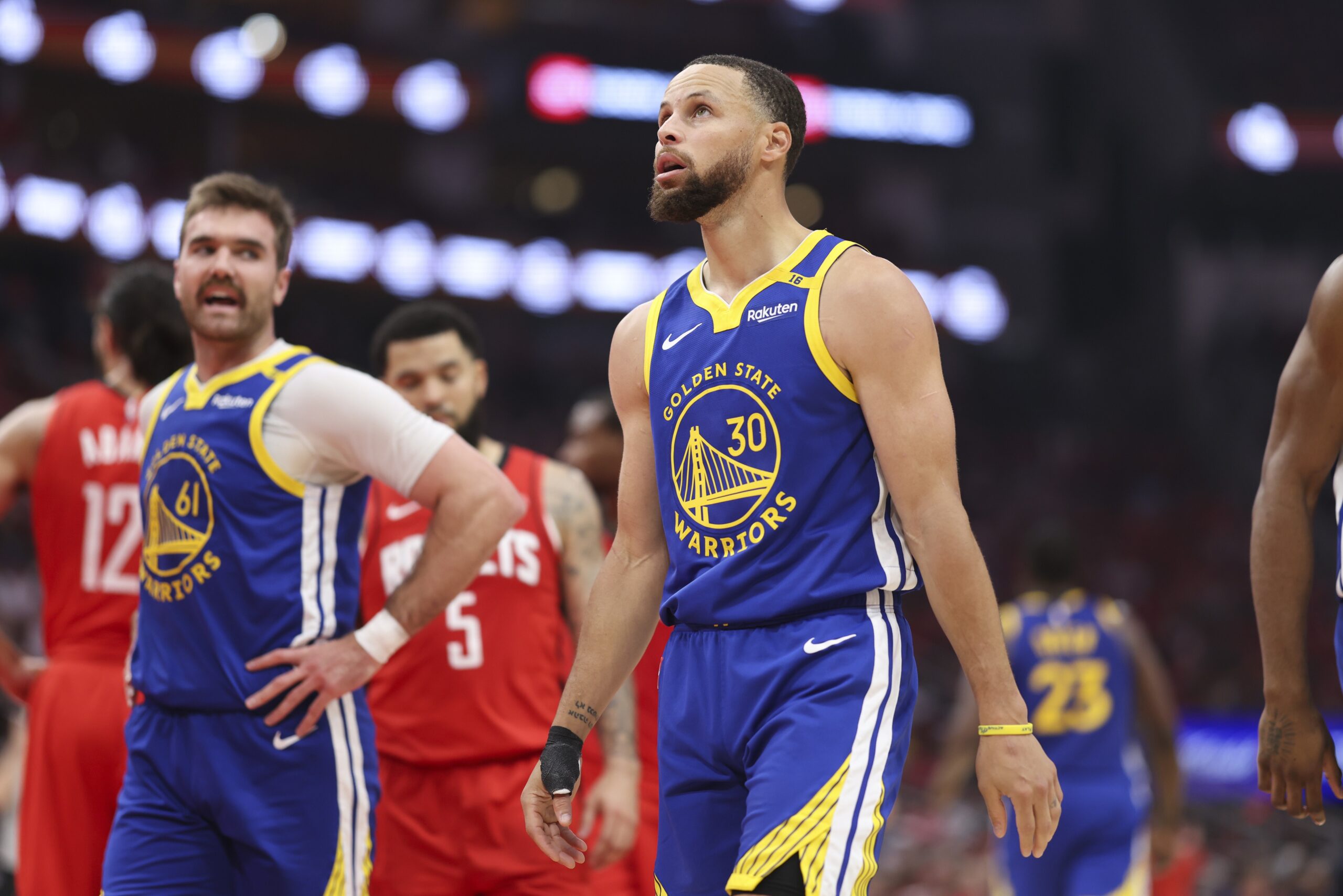 “Probably Wins More Championships” - Golden State Warriors Gets Hypothetical Swap From Former NBA Player 2 Golden State Warriors