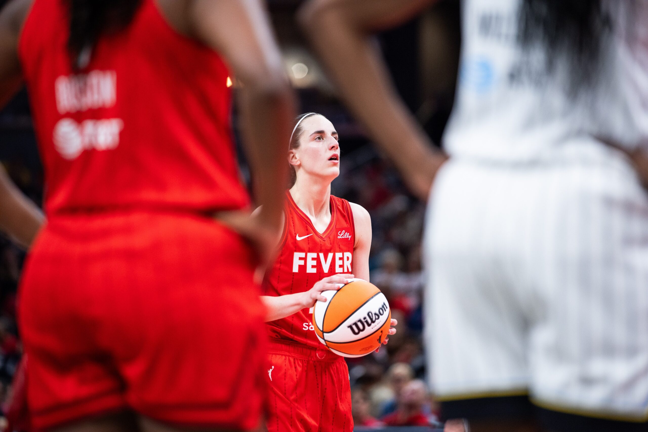 "She Was Just Telling Us To Shoot A Lot Of Threes": Caitlin Clark Praised By Sonia Citron For Coaching Presence Off Bench 3 Caitlin Clark