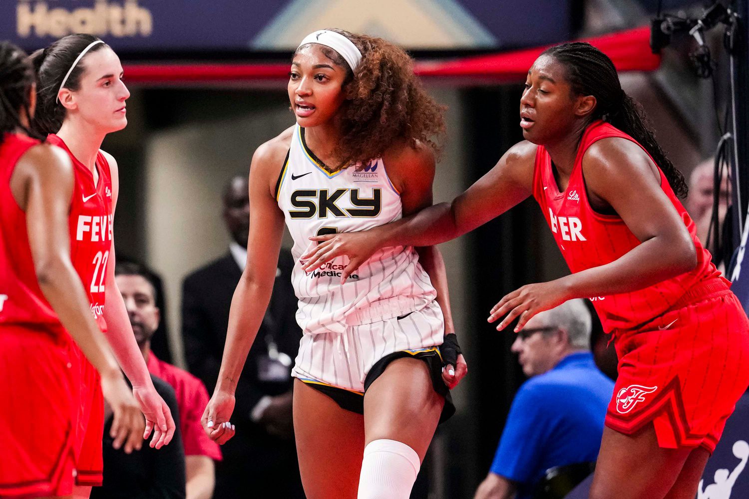 "Used Her To Push Their Agendas": Caitlin Clark, Angel Reese Opening Day Controversy Used By Opportunists, Says WNBA Analyst 2 Angel Reese, Caitlin Clark