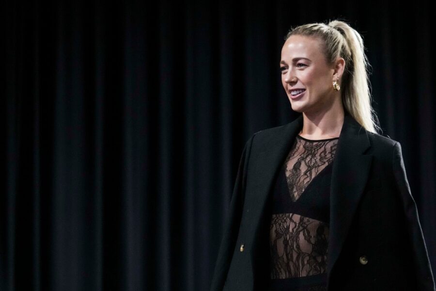 “Mom & Dad’s Road”: Sophie Cunningham Unwinds In Nature During Peaceful Country Escape USATSI 26206155 168400517 lowres 1