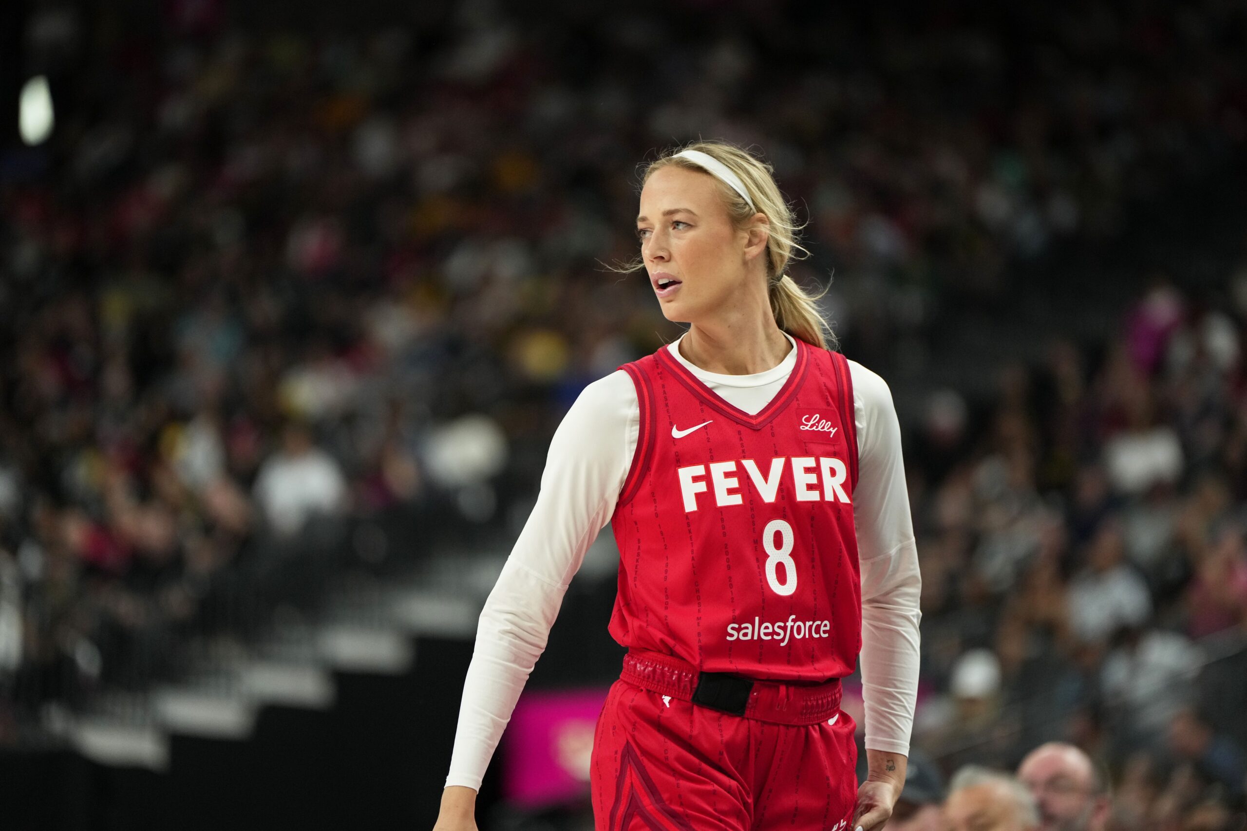 "Urgent! Let Me Go There": Sophie Cunningham Viral Pic With Jewel Loyd's Mother Gets Lengthy Response Slamming Critics From Aces Guard's Mom 3 Sophie Cunningham