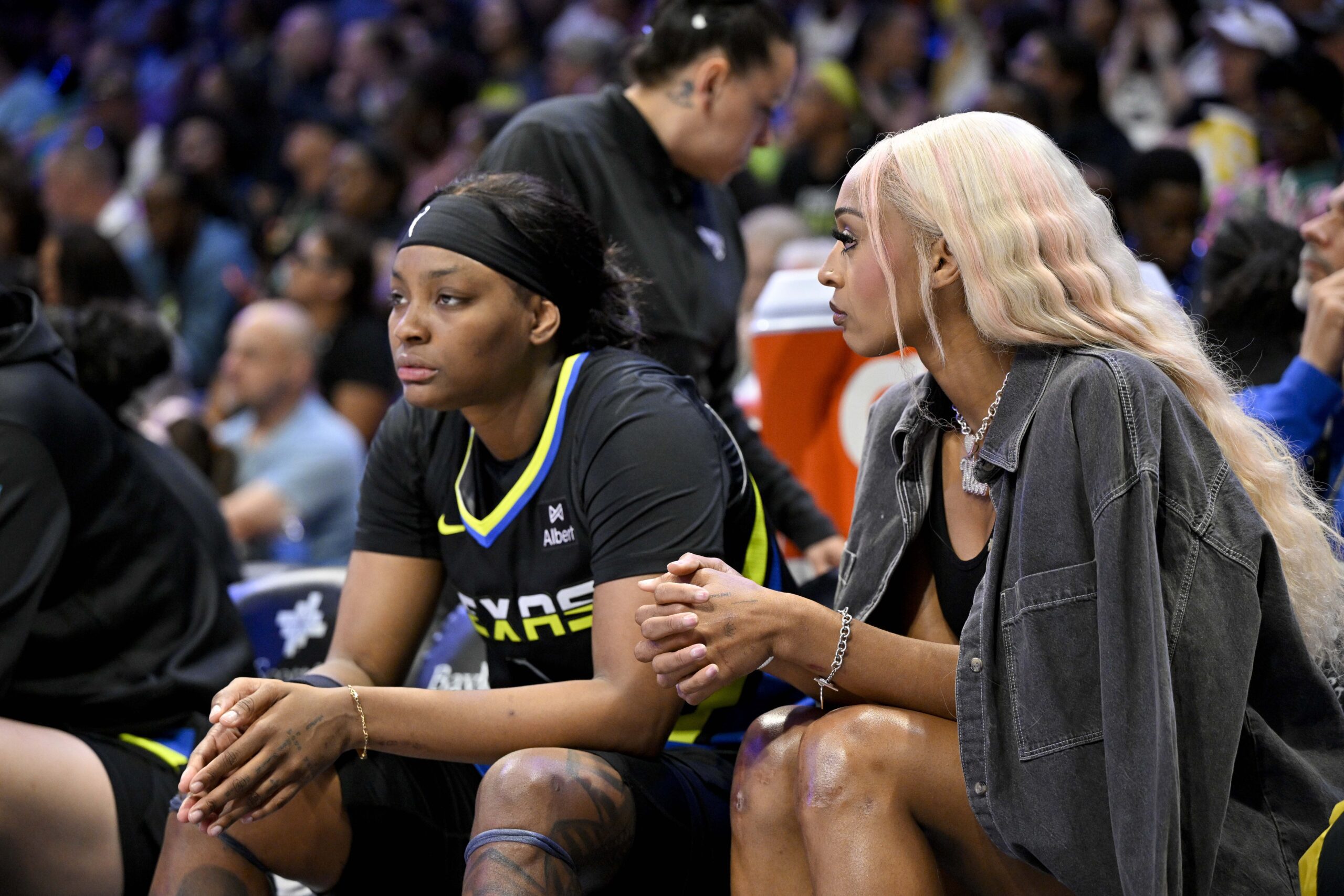 "Only In The W": WNBA Fans DiJonai Carrington Celebrating With Aces After Failed Finals Run 2 NaLyssa Smith, DiJonai Carrington