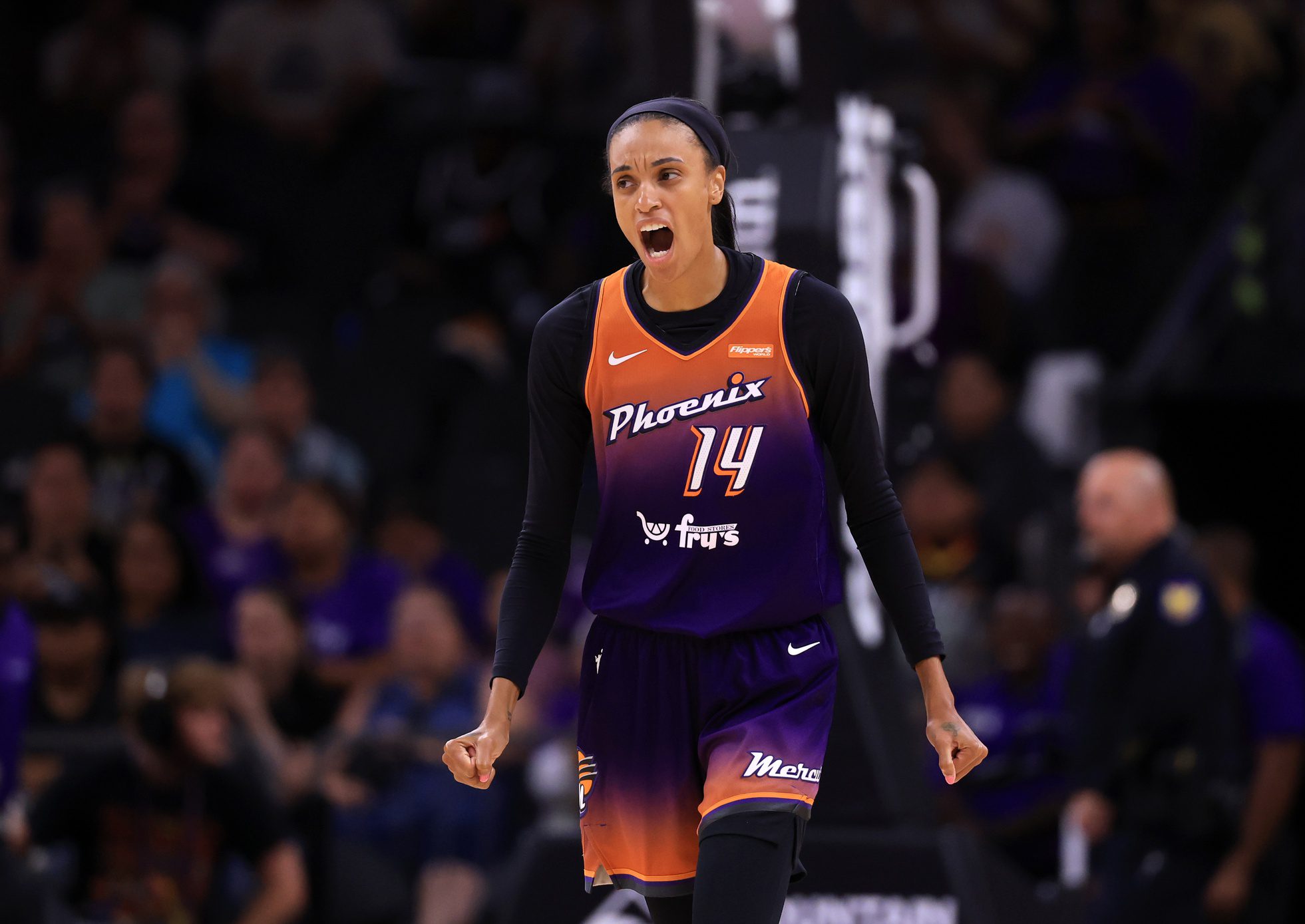 "To This Generation, She Will Be Known As DeQuitter": WNBA Fans Split On Forgiving DeWanna Bonner On Quitting Fever 3 DeWanna Bonner