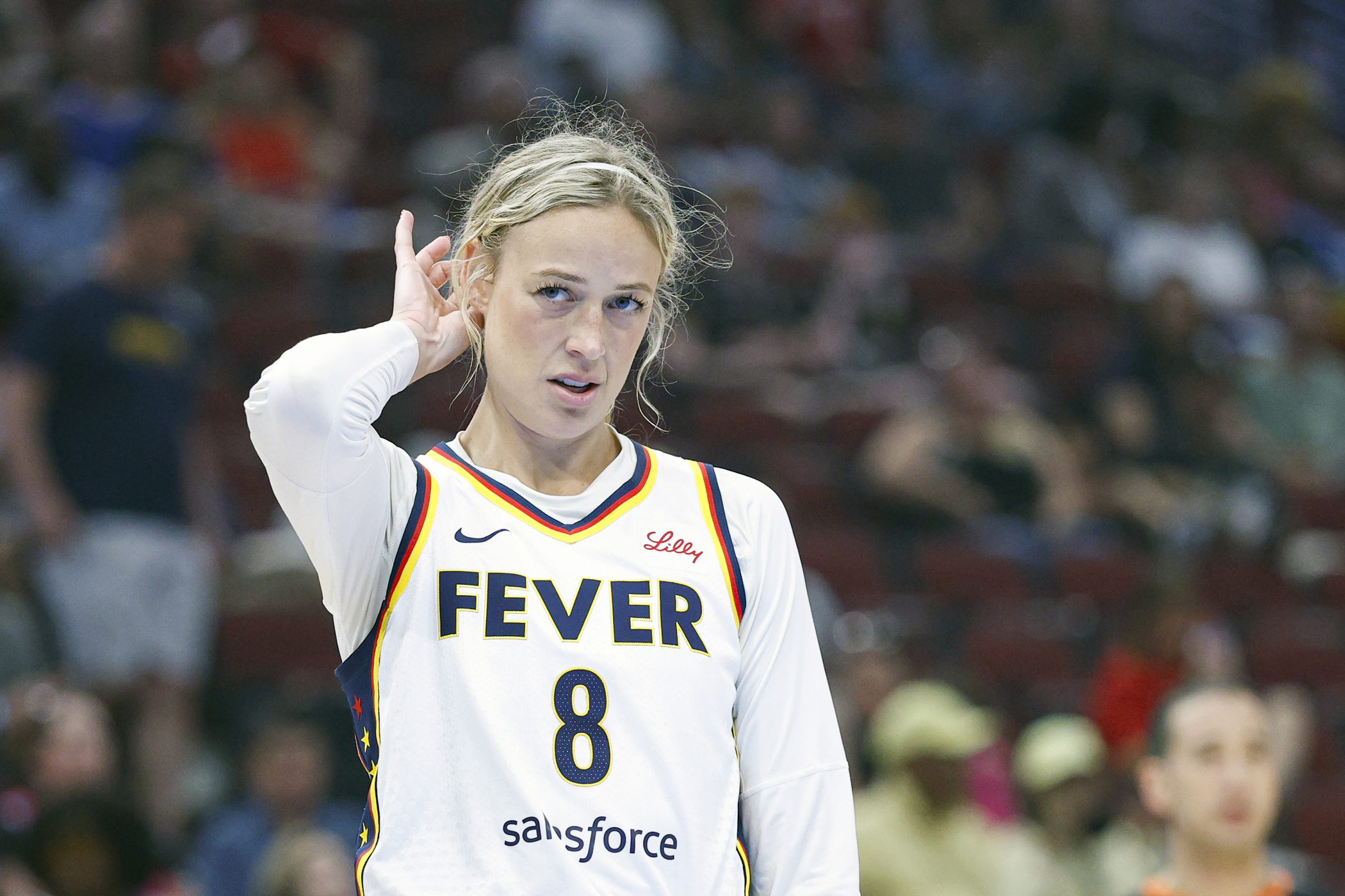 "I Think It's Really Stupid": Sophie Cunningham Hit With Adult Toy On-Court Gets Sparks HC Lynne Roberts To Demand Action 1 USATSI 26725477 168400517 lowres