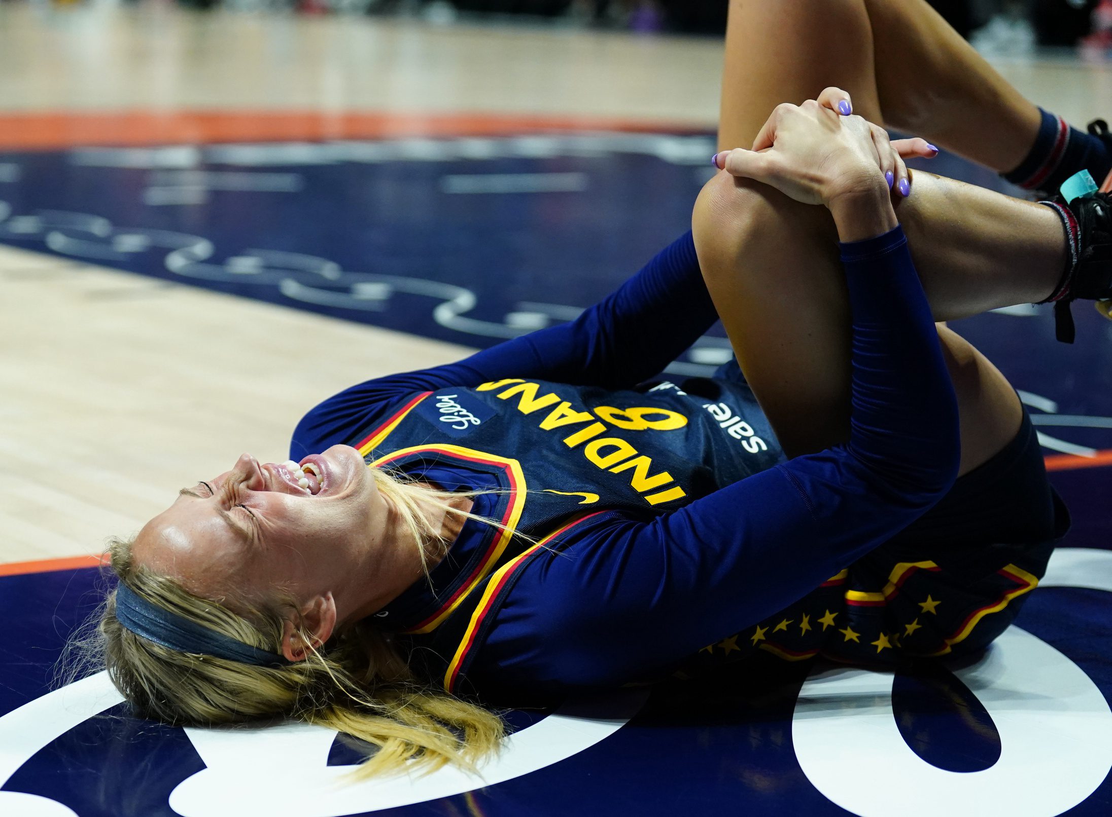 "Pathetic": Sophie Cunningham's Sister Lindsey Slams WNBA Officials Causing Fever Star's Injury 1 Sophie Cunningham