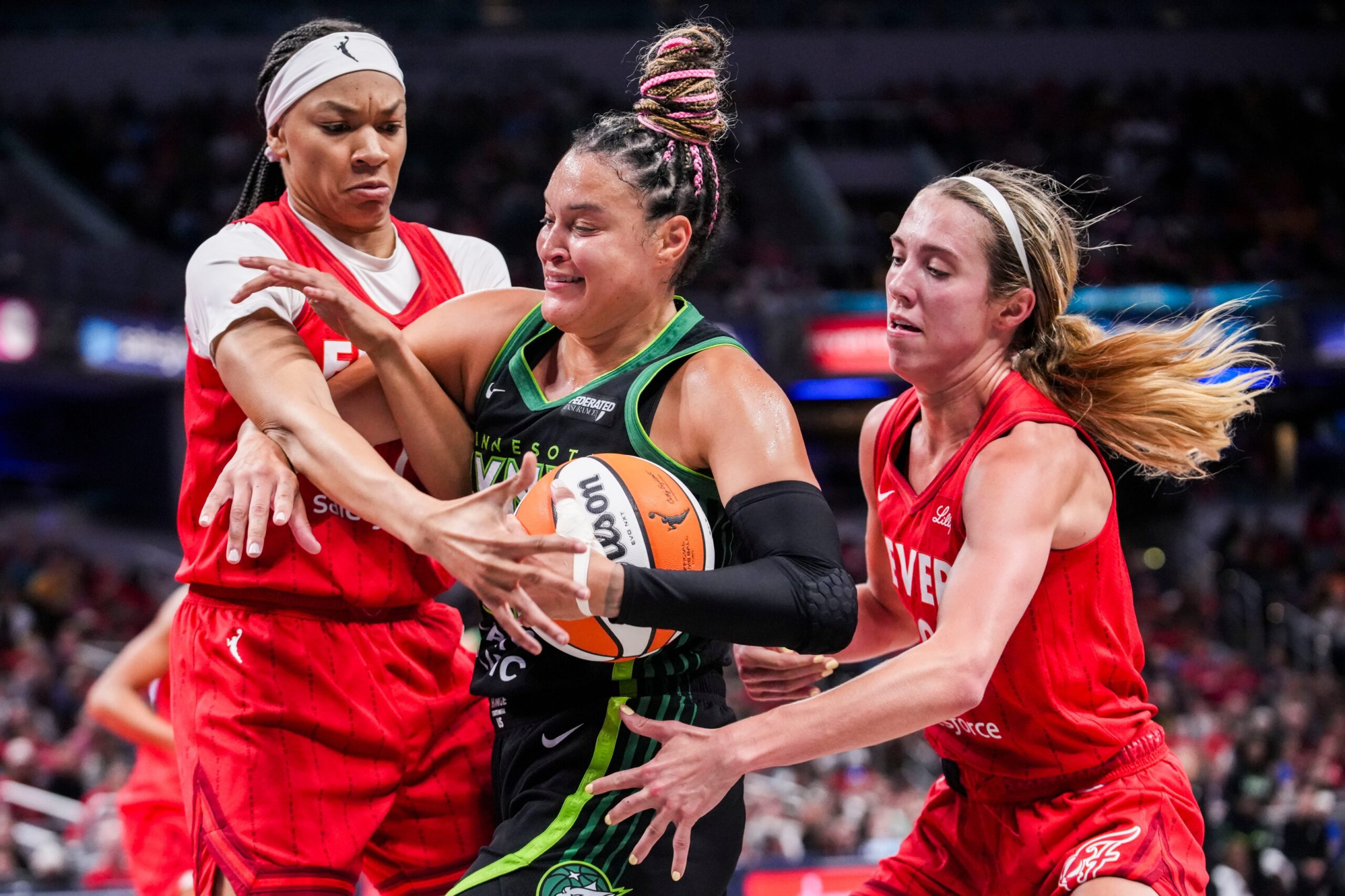 "We're Down People": Lexie Hull Gets Brutally Honest On Playing Through Exhaustion Amid Team’s Injury Crisis 2 Lexie Hull