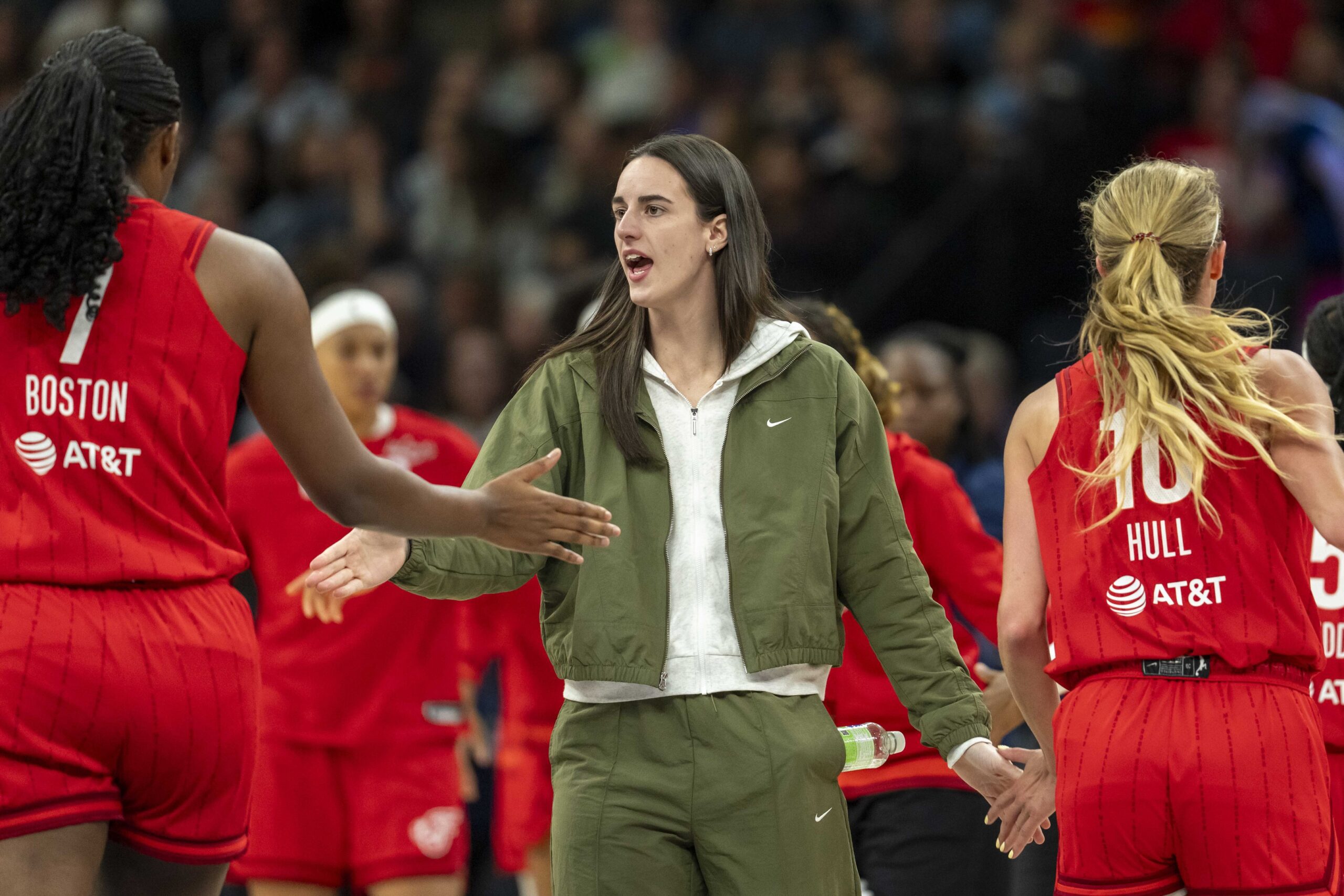 LOOK: Caitlin Clark Steals Attention In Chill Outfit While Rallying Behind Kelsey Mitchell’s MVP Campaign At Fever Game 3 USATSI 26921097 168400517 lowres scaled