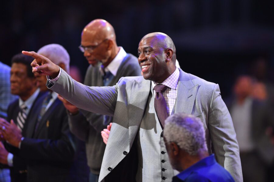 Magic Johnson Says He Loves Lebron James But Michael Jordan is Superior Because of 1 Iconic Play from Bulls-Lakers Finals 2 Magic Johnson