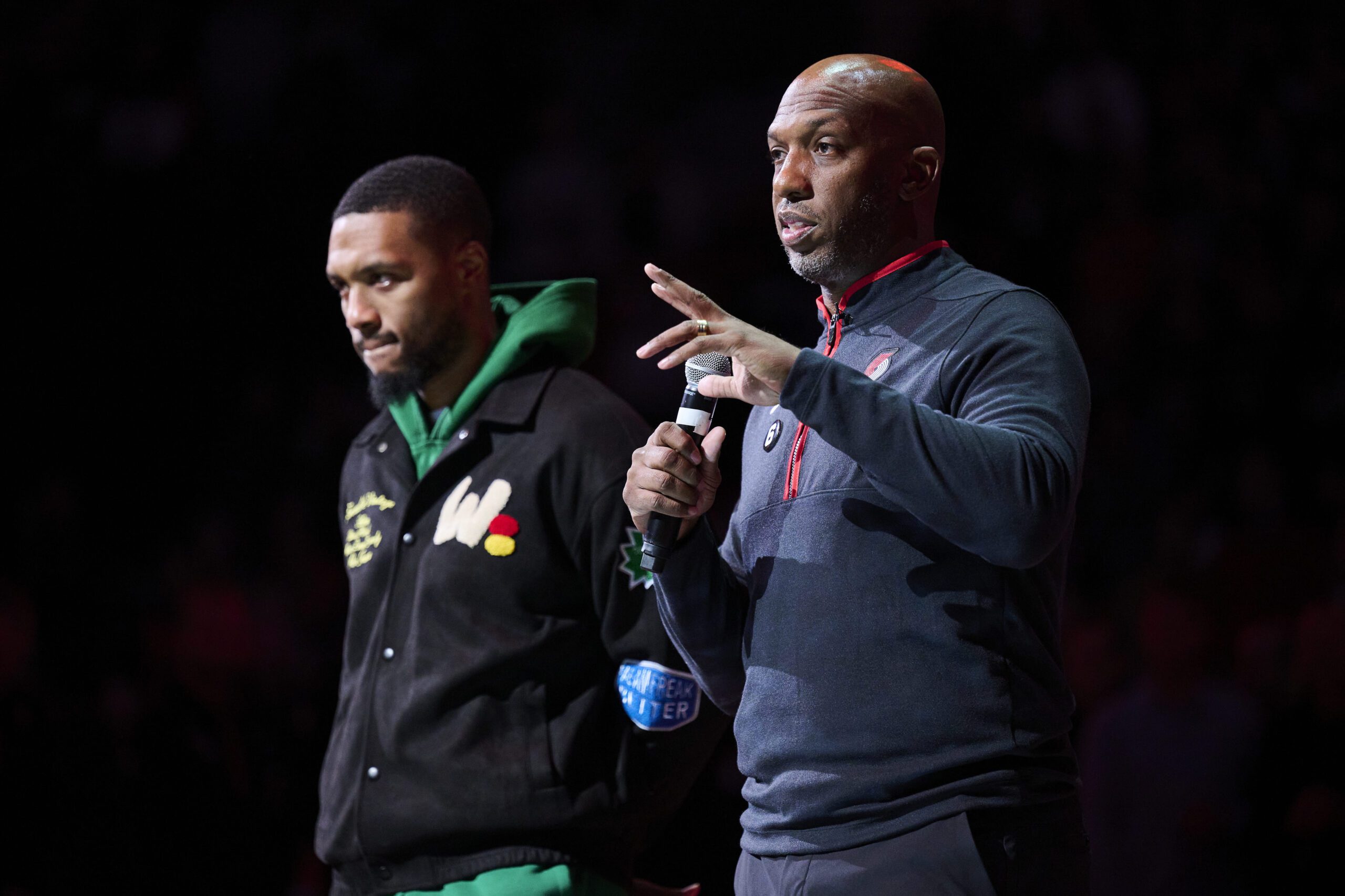"The Buddy With The Orange Hat Look Like Chauncey Billups": NBA Fans Crack Up Seeing Diddy's Prison Photo With Chauncey Billups Lookalike 2 USATSI 19349419 scaled