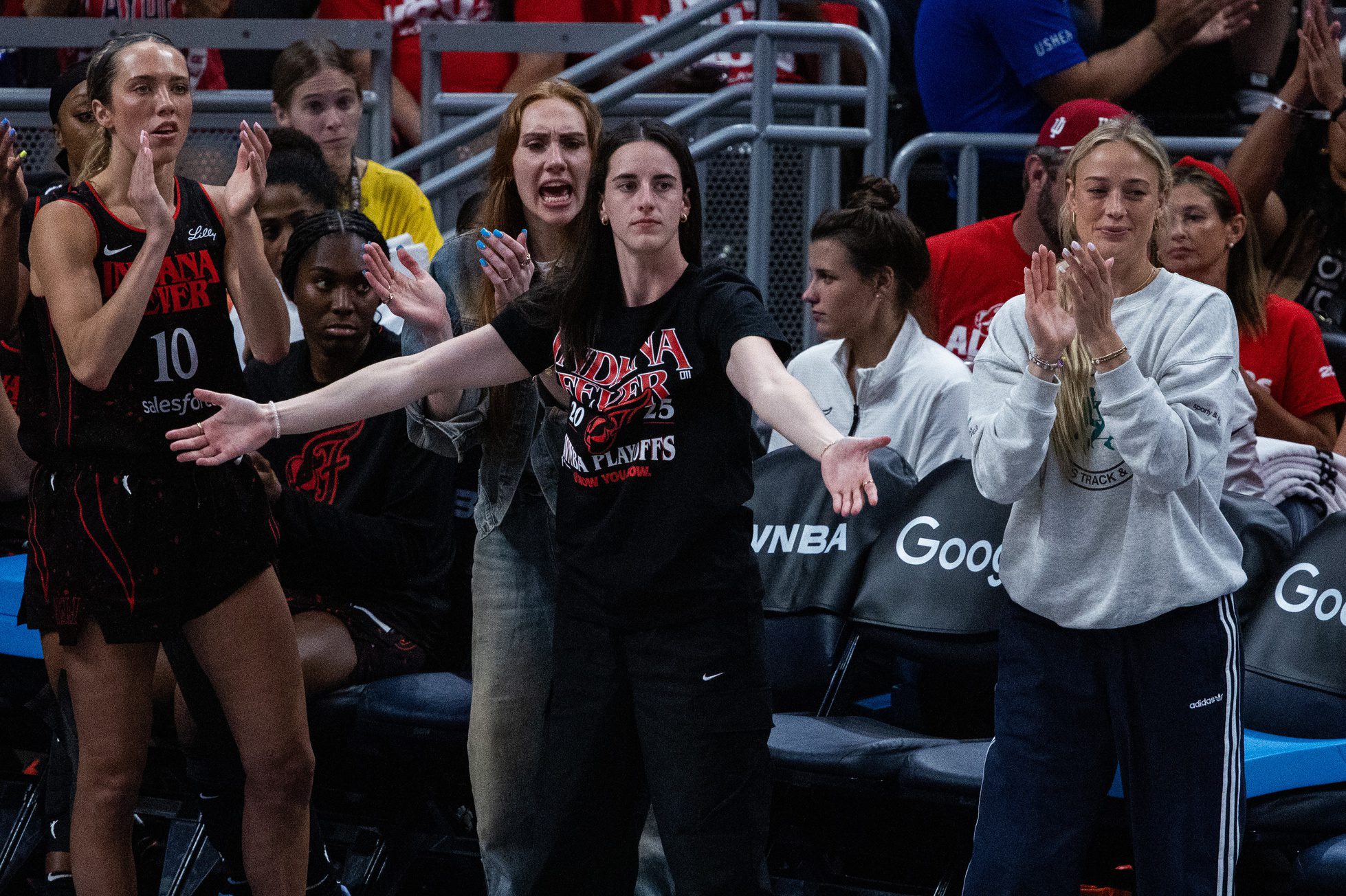 "The Ultimate Pro": Caitlin Clark Out But Stephanie White Credits Brianna Turner For Fever’s Survival 1 Caitlin Clark