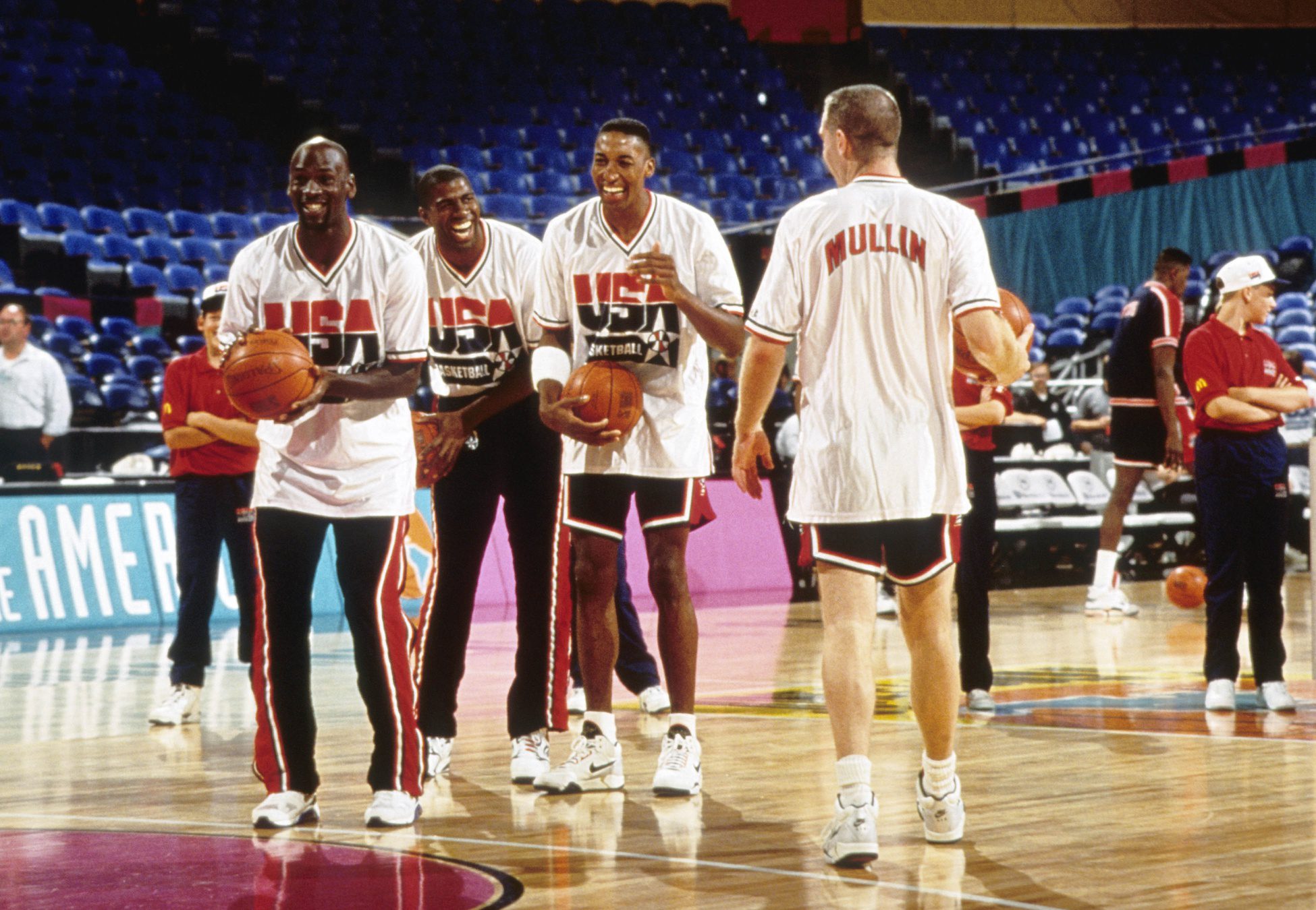 "We Are Not Getting Younger At All": Michael Jordan & Scottie Pippen's Former Teammate Bats For Duo's To Find Peace And Squash Beef 1 USATSI 5387648 168400517 lowres