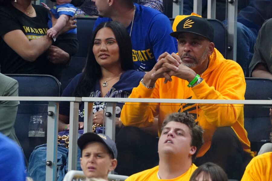 Steph Curry, Ayesha Curry, NBA Fans