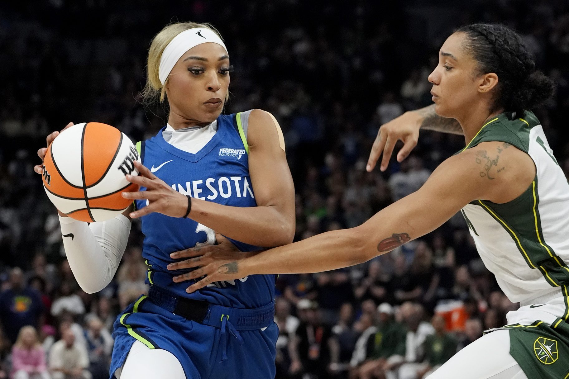 "Only In The W": WNBA Fans DiJonai Carrington Celebrating With Aces After Failed Finals Run 1 WNBA Fans, DiJonai Carrington