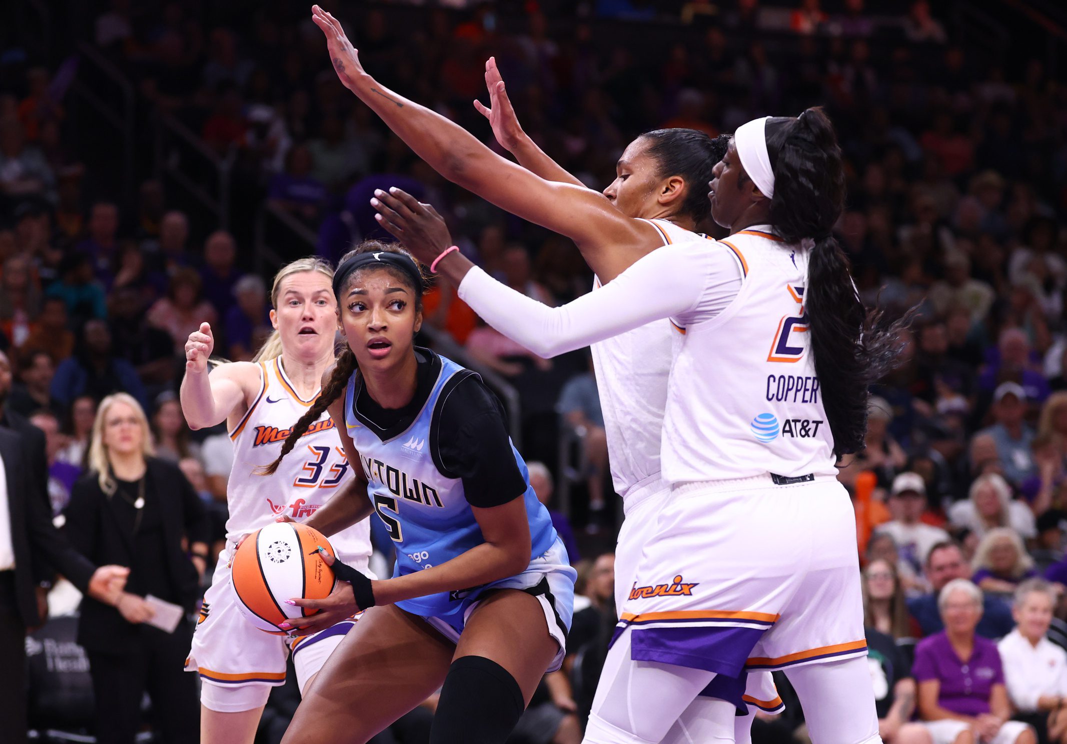 "Then Why Are You Responding To This?": WNBA Fans Puzzled With Angel Reese Wanting 'Minding Her Own Business' But Still Answers Fan Questions Why She Is MIA 3 USATSI 26950075 168400517 lowres