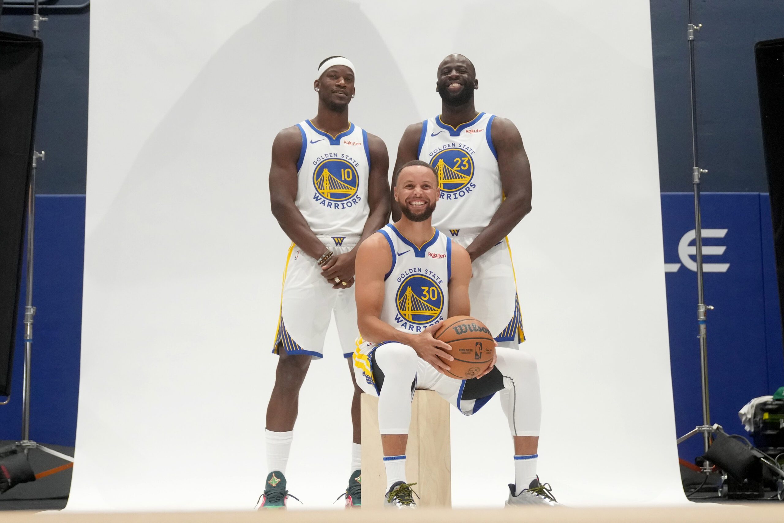 "Our Organized Chaos Took Over" - Golden State Warriors Star Bares Secret to Beating the Los Angeles Lakers During Opening Night 2 Golden State Warriors
