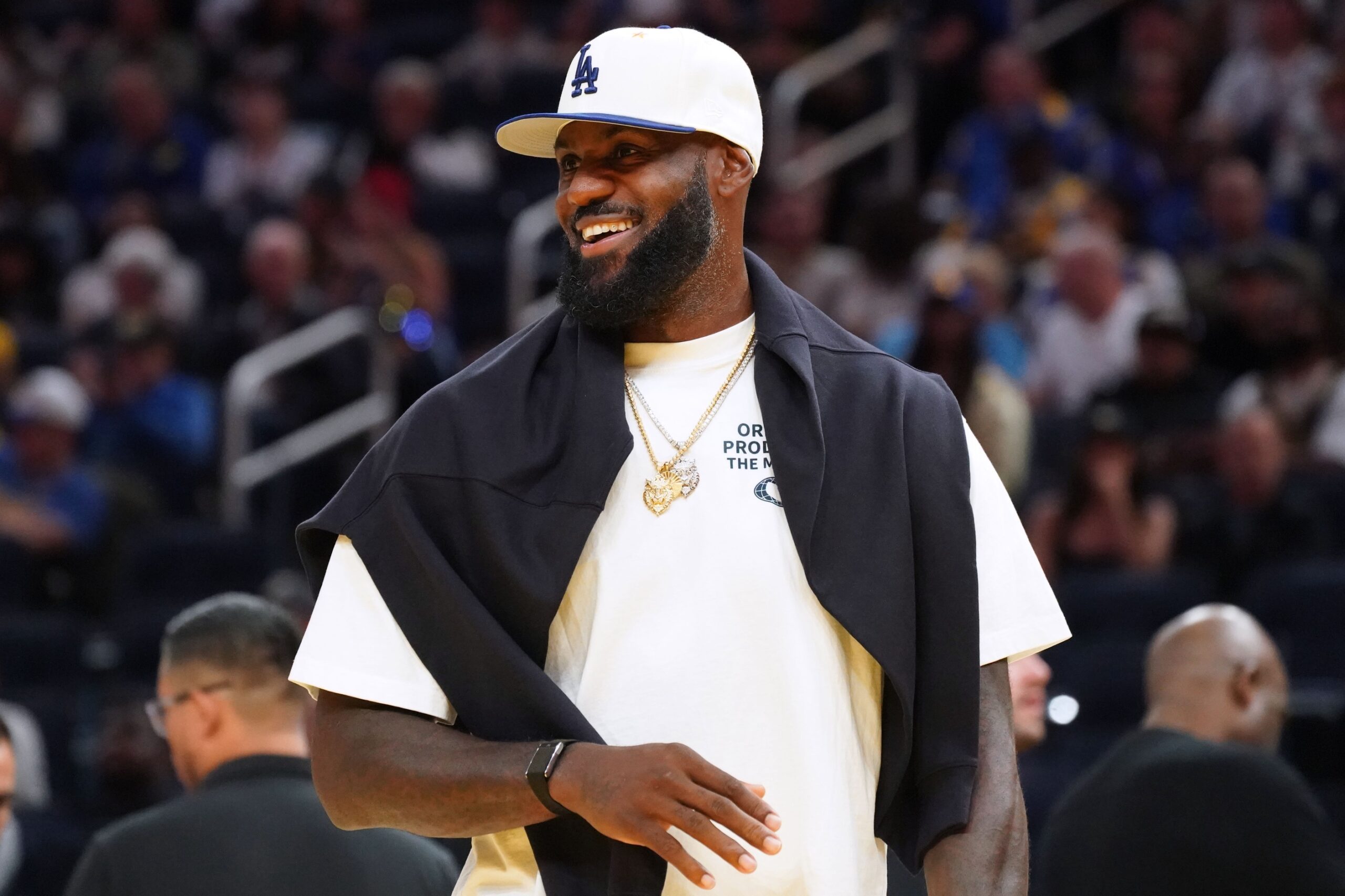 "Even He Doesn't Like His Dad's Shoes": NBA Fans Mock LeBron James' Son Bryce James After Wearing Kobe Bryant Shoes 3 NBA Fans LeBron James