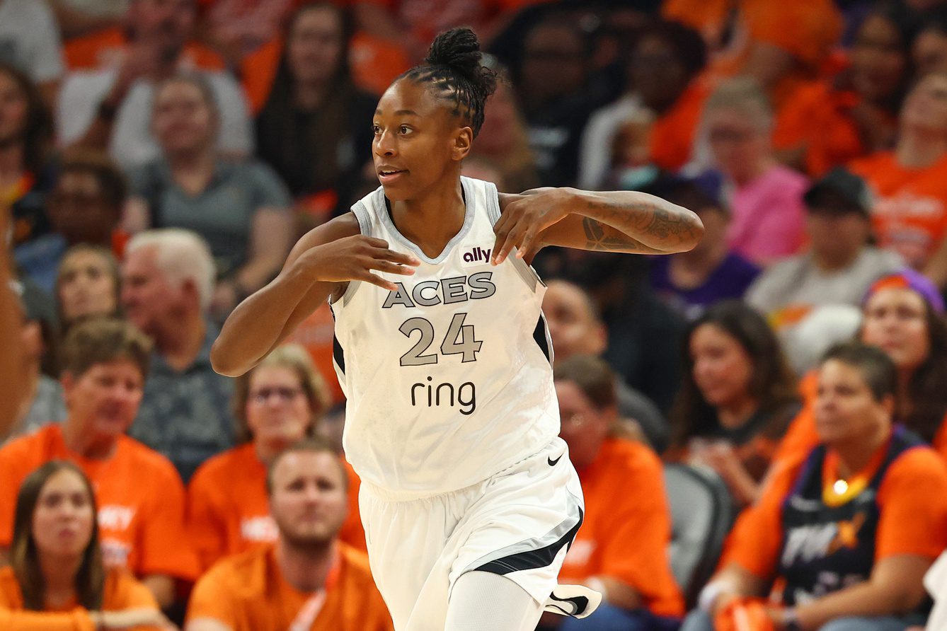 LOOK: Jewell Loyd Beams With Happiness In Intimate BTS Photos With Girlfriend Natalija Marshall After Win 3 USATSI 27277028 168400517 lowres