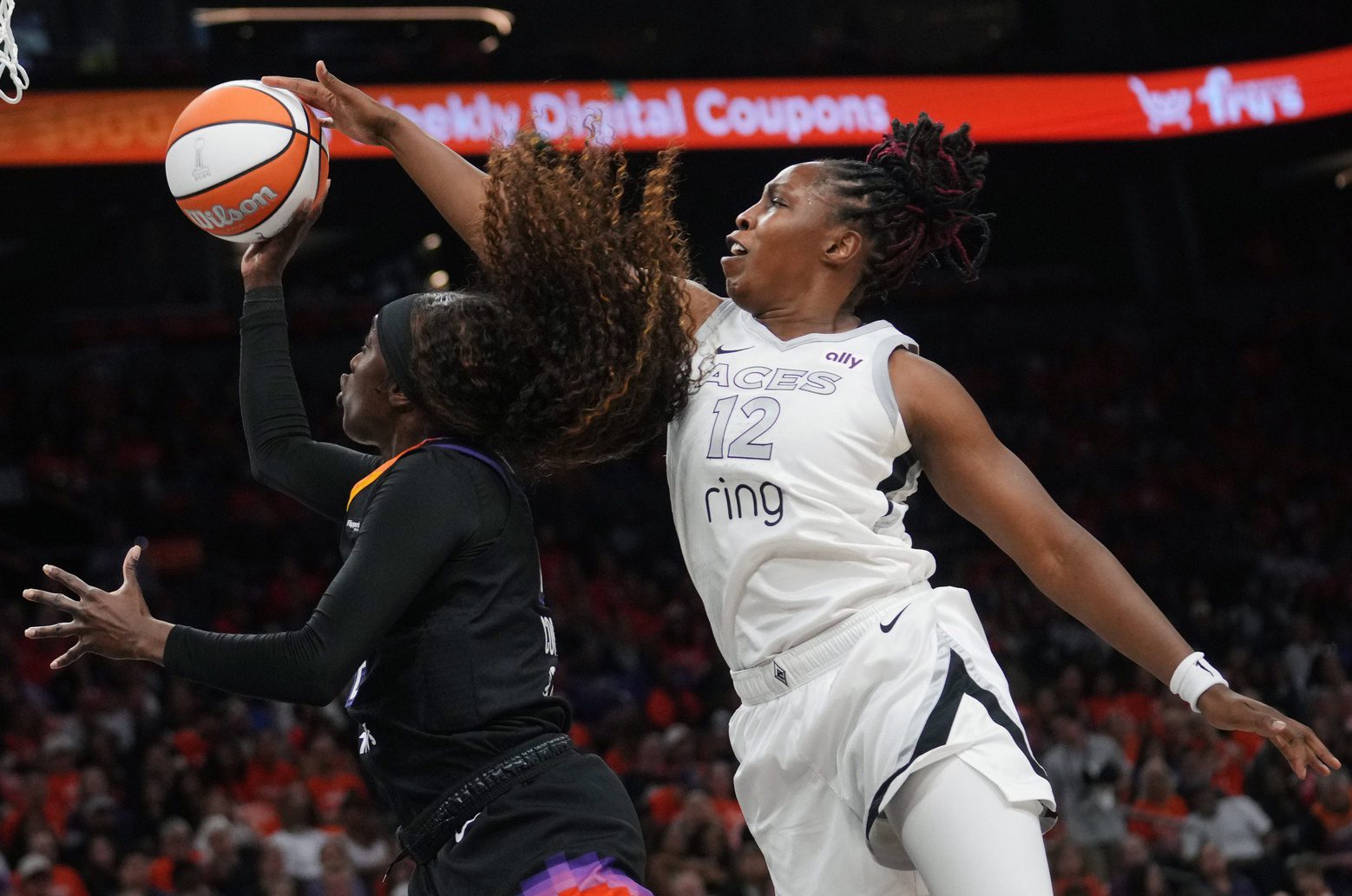 "Gotta Eat Their Words": Chelsea Gray Shuts Down Doubters With Bold Words Following Championship Victory 3 USATSI 27279530 168400517 lowres