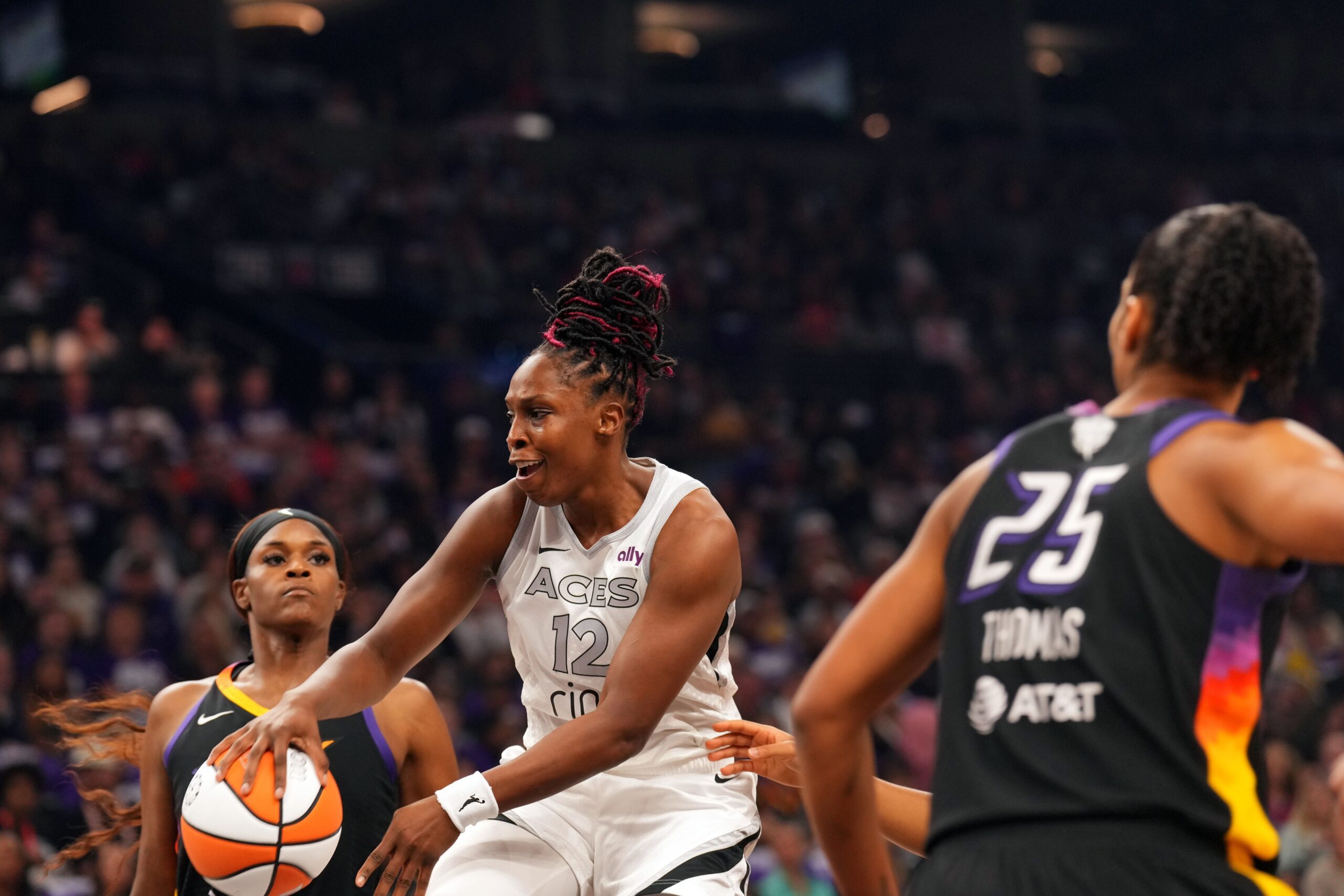 "Gotta Eat Their Words": Chelsea Gray Shuts Down Doubters With Bold Words Following Championship Victory 1 USATSI 27291841 168400517 lowres scaled