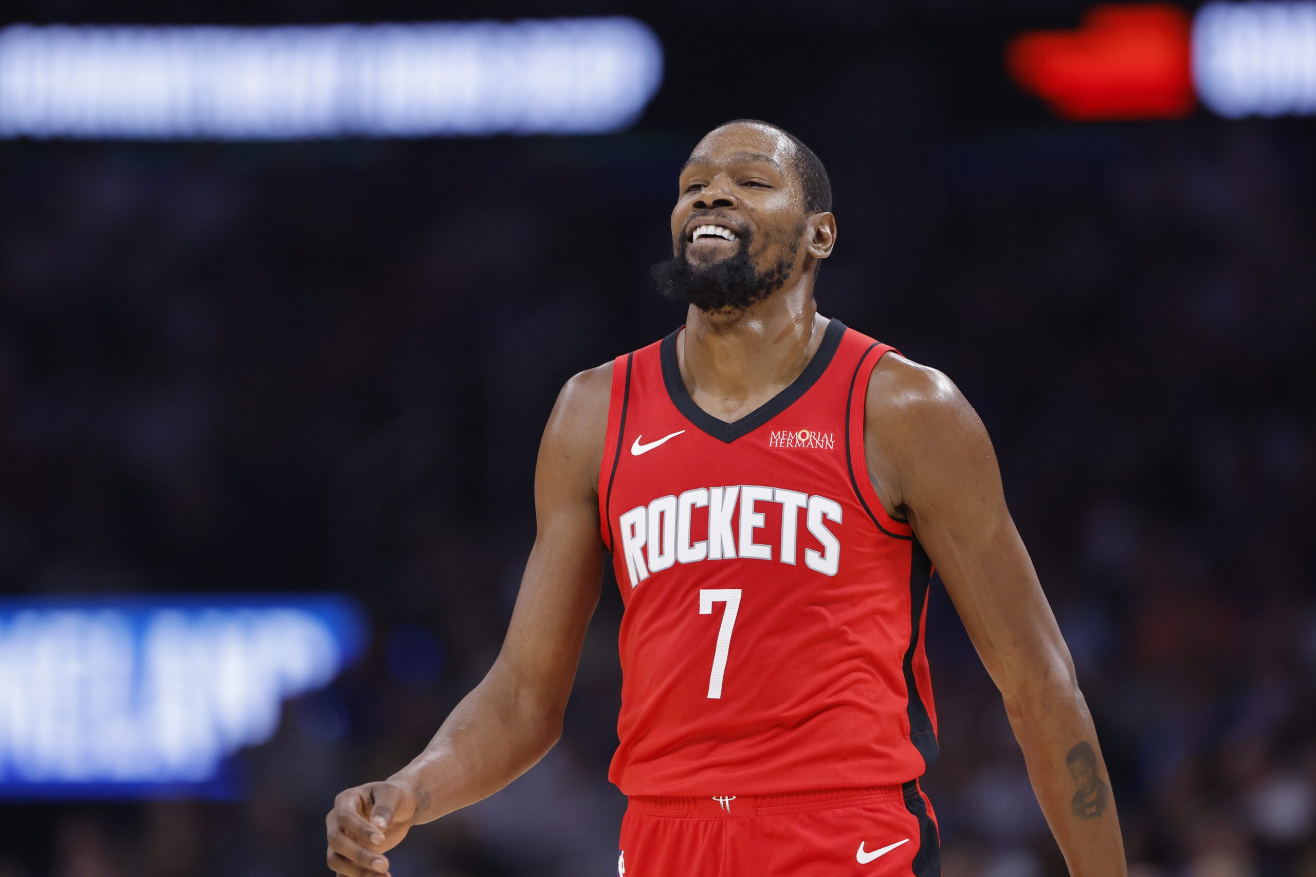 "No Wife, No Kids, No Real Ring": NBA Fans Poke Fun At Kevin Durant's Absence At OKC's Ring Ceremony 1 Kevin Durant, Houston Rockets