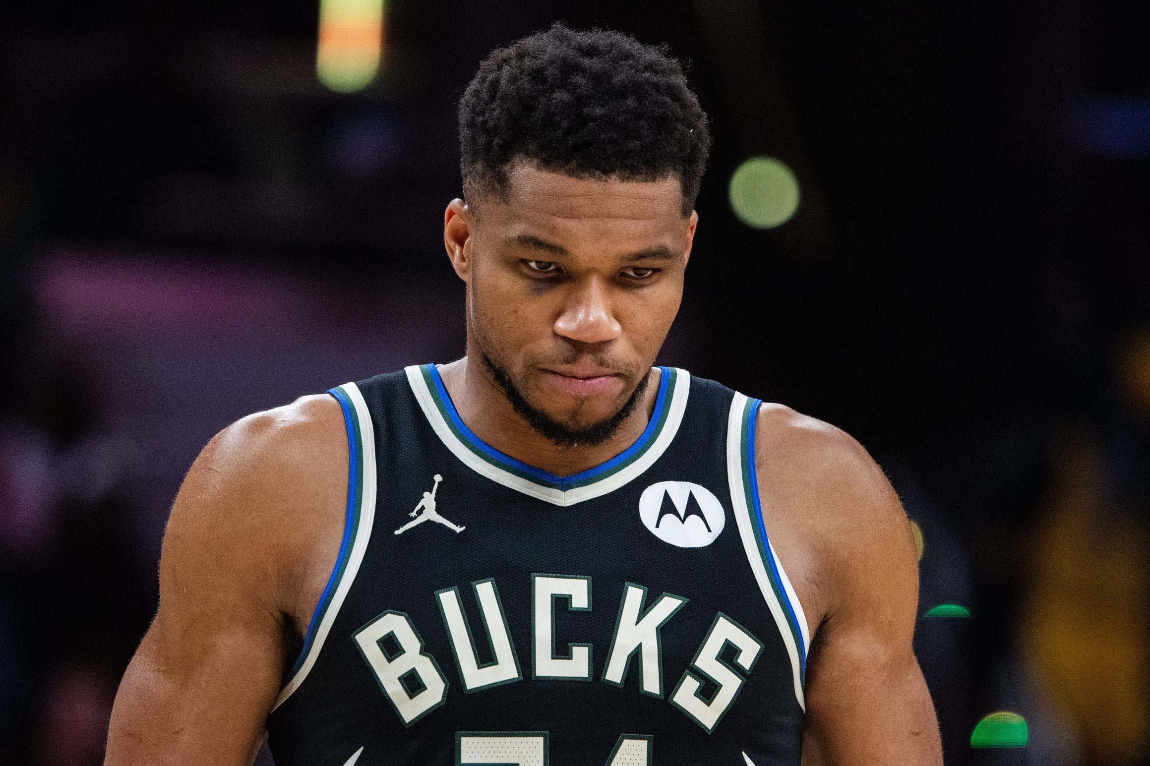 Rival Teams Expect Giannis Antetokounmpo Sweepstakes Ahead of NBA Trade Deadline: “Teams Are Just Not Hearing It” 3 NBA Fans, Giannis