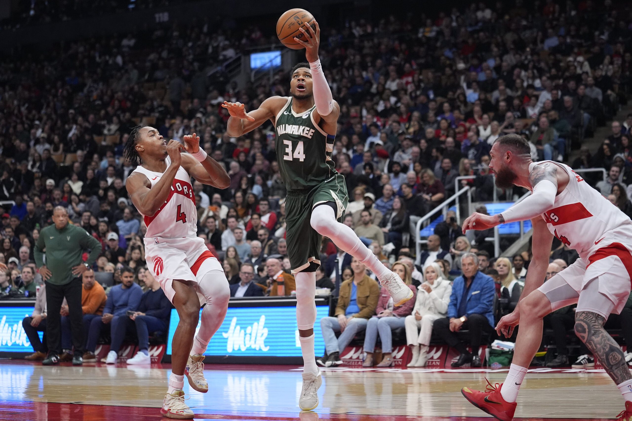 Giannis Antetokounmpo, Milwaukee Bucks