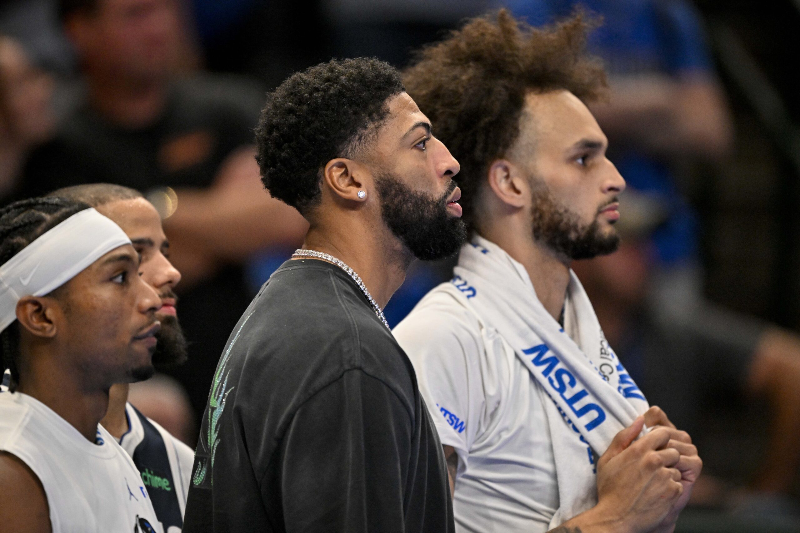 Mark Cuban Rejects Anthony Davis’ Trade Talk Following Nico Harrison’s Firing - “We Want to Try to Win” 2 Anthony Davis