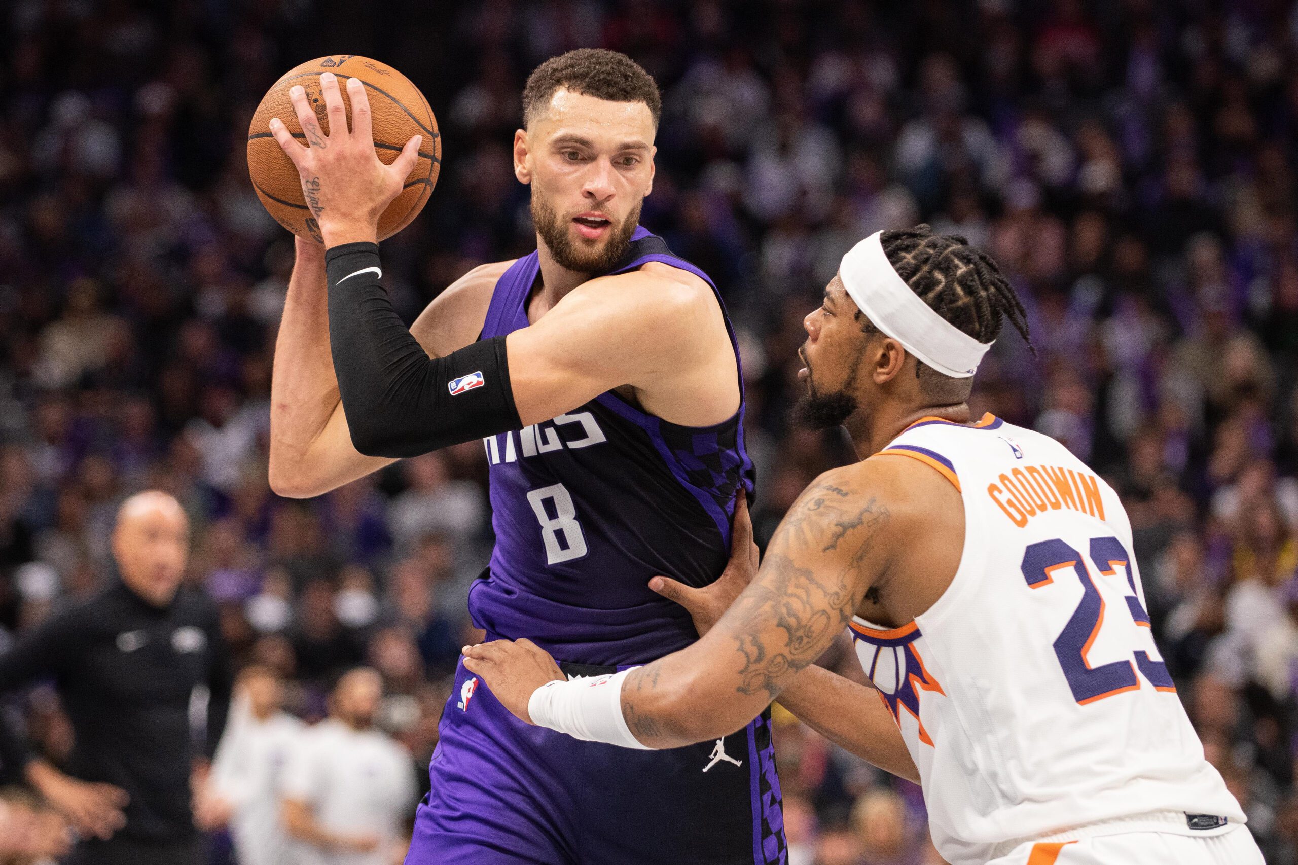 "Perry Wasn't a Fan of His Game" - Sacramento Kings GM "Desperately" Wants to Trade Disgruntled $47.5 Million Star, Per Report 1 Zach Lavine, Sacramento Kings
