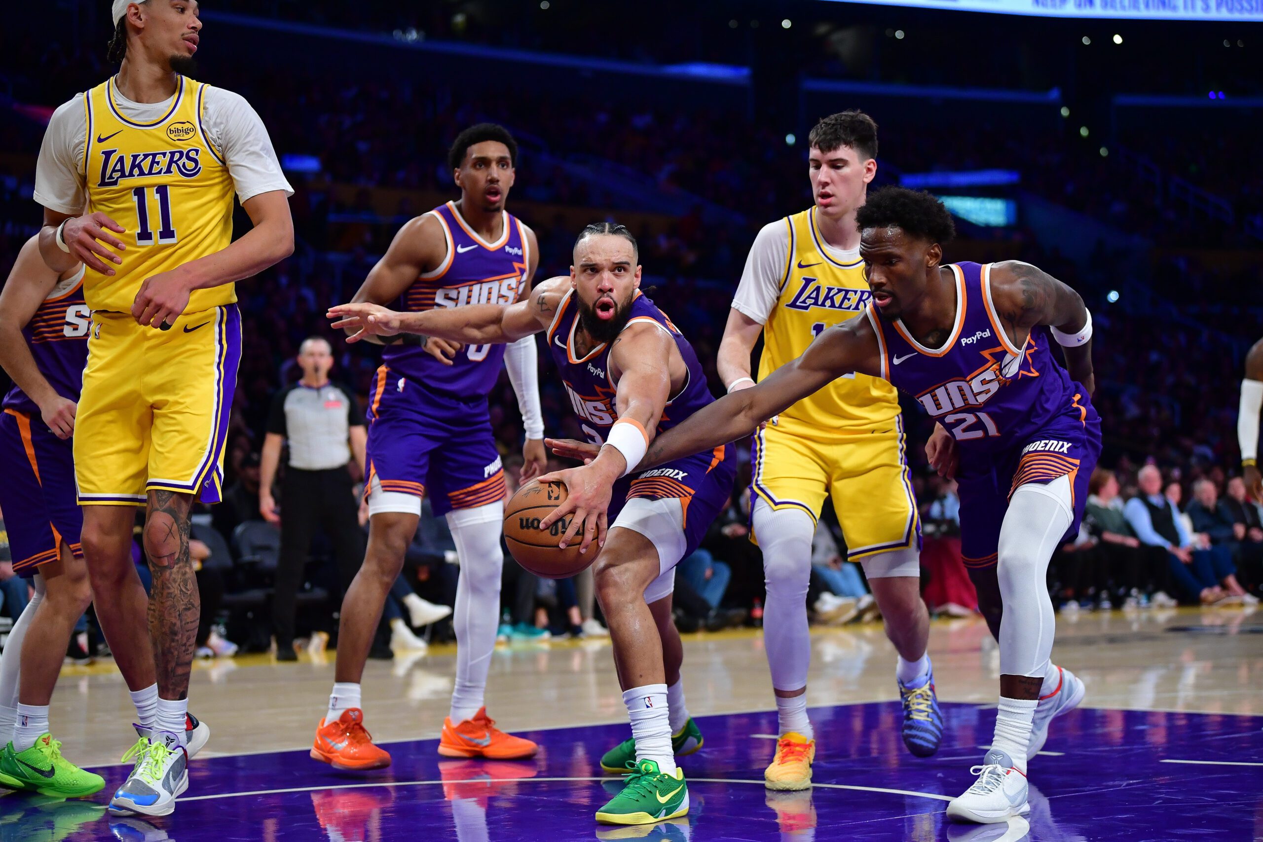 "I'm Trading LeBron For Dillon Brooks At The Moment": NBA Fans Speculate As Luka Doncic Goes Friendly To Dillon Brooks After Suns-Lakers Clash 3 Phoenix Suns vs Los Angeles Lakers