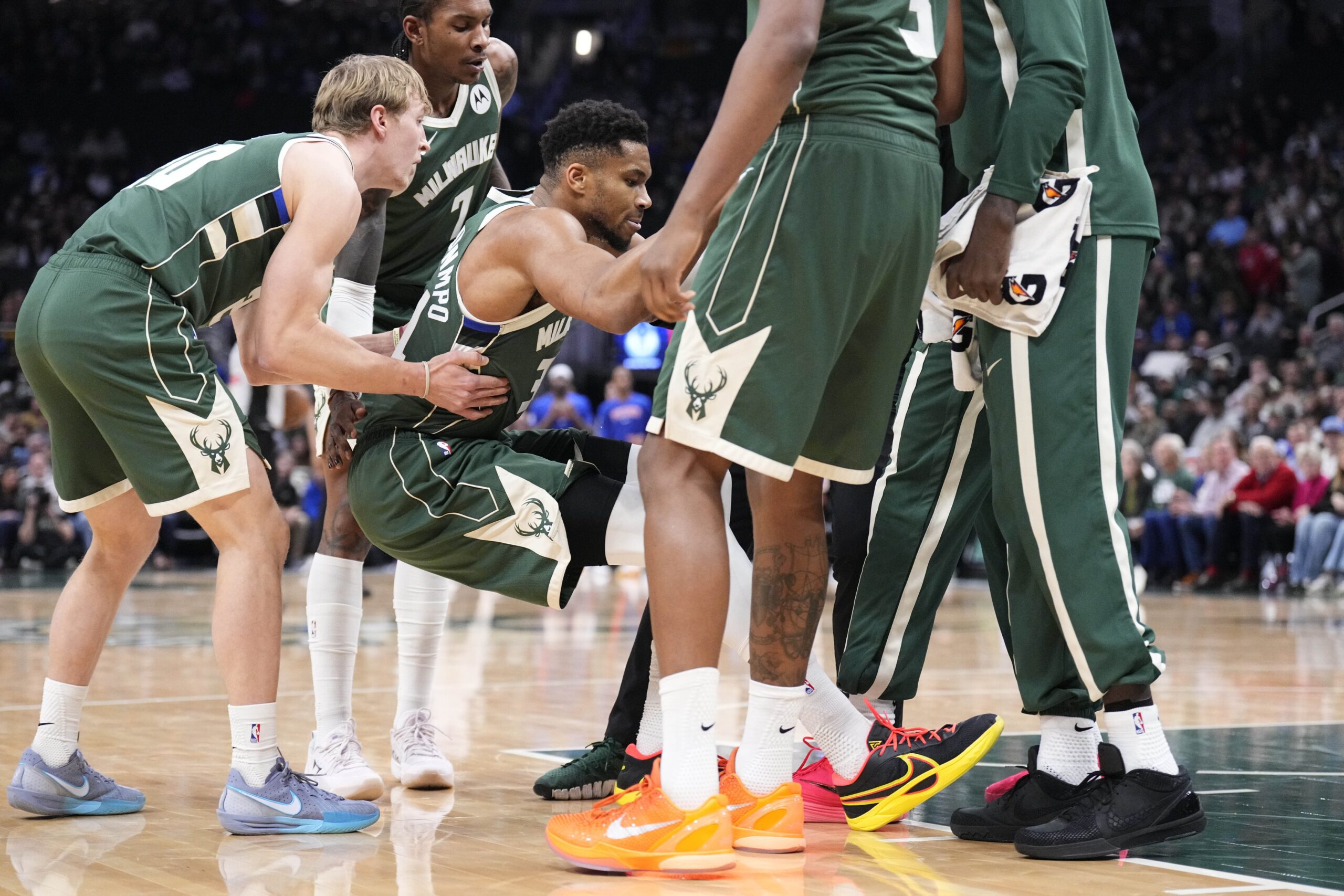 "Didn't See Anything Significant": Giannis Antetokounmpo Injury Labeled ‘Odd’ By Dr. Brian Sutterer After Non-Contact Scare 2 USATSI 27733970 168400517 lowres scaled