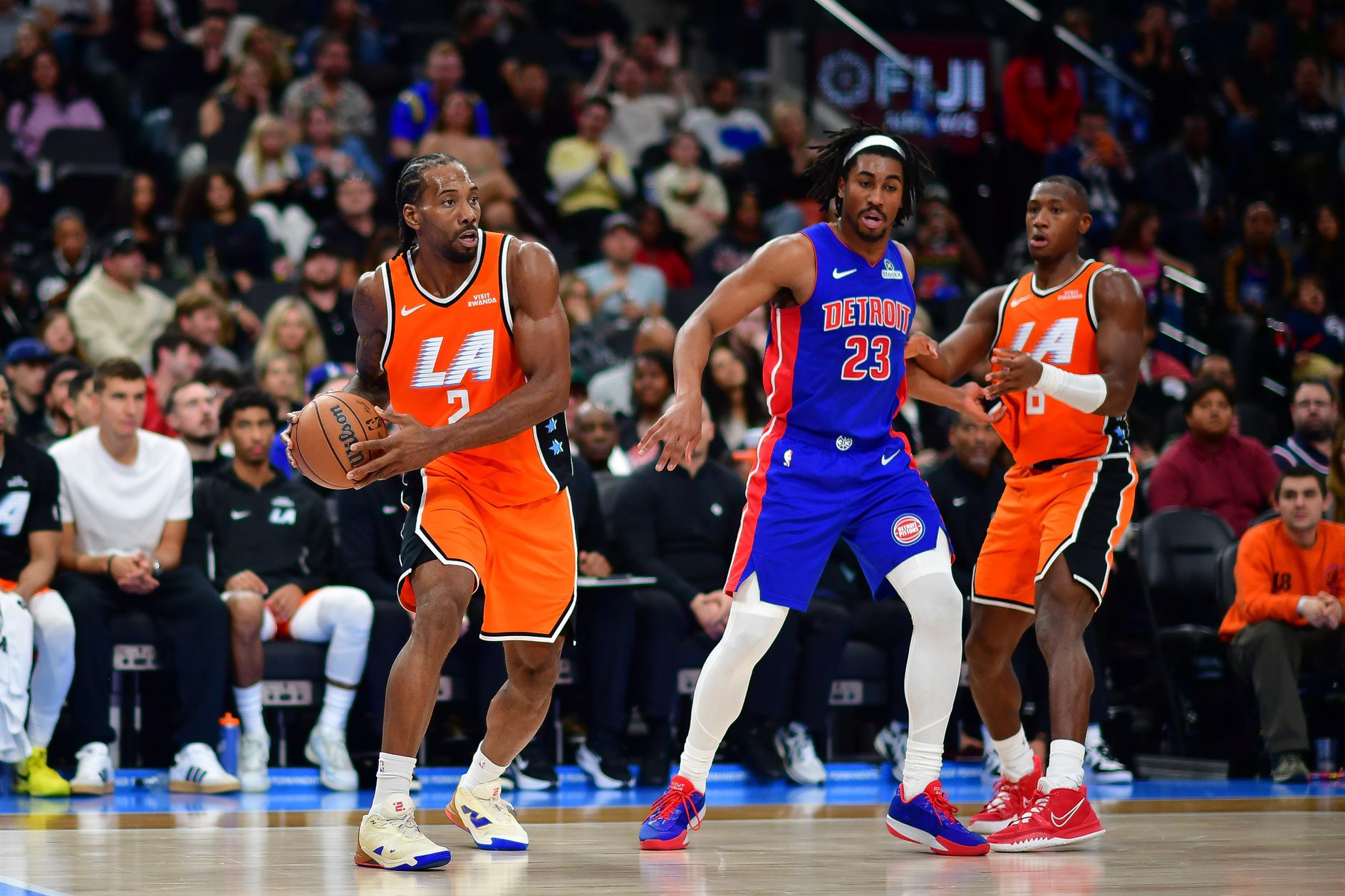 "Chris Paul Leaves And They Start Winning": NBA Fans Got Opinions As LA Clippers Celebrate A Four-Game Winning Streak 1 USATSI 27897165 168400517 lowres