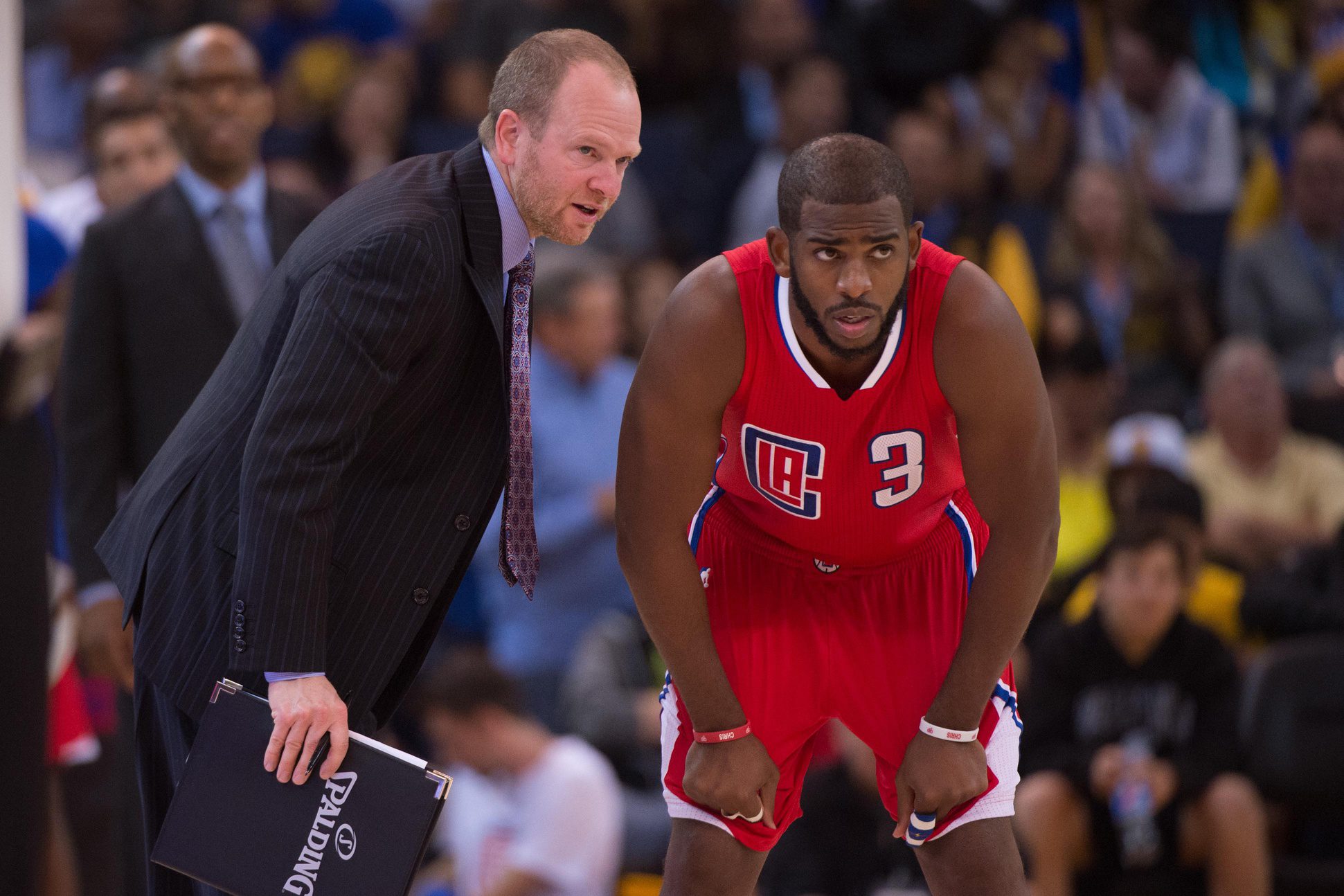 "Can't Imagine What It's Like To Be A Clippers Fan For 19 Years": NBA Fans Amused As 19-Year Clippers Fan Revoke Support After Chris Paul Getting 'Sent Home' 1 NBA Fans