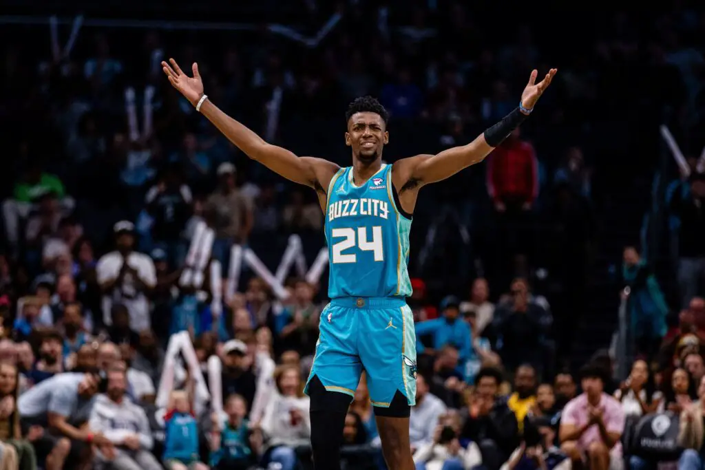 Hornets Coach Charles Lee Savors Rare Chance to Have Preferred Starting 5 Despite Loss to Sixers; Brandon Miller's In-Game Injury Could Derail His Plans 3 Charlotte Hornets, Brandon Miller