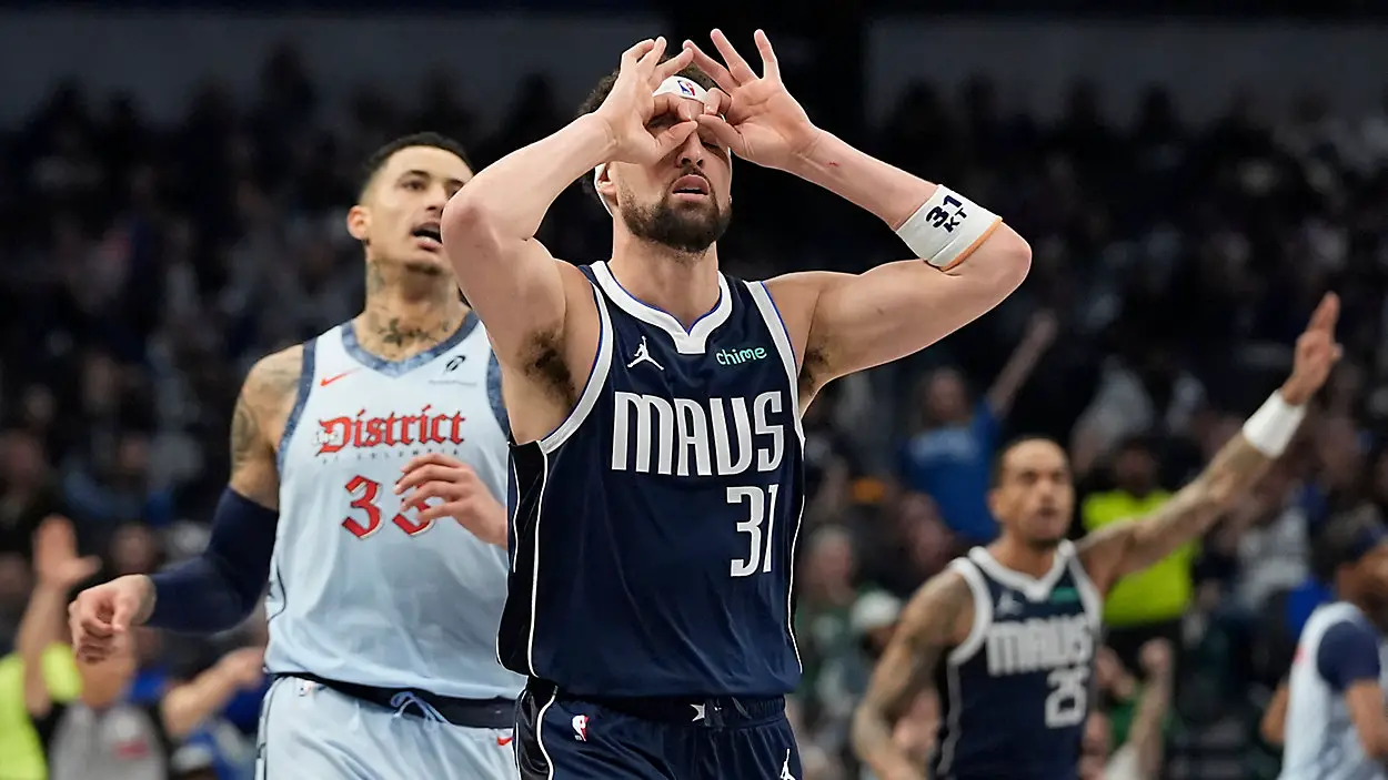 dallas mavericks klay thompson