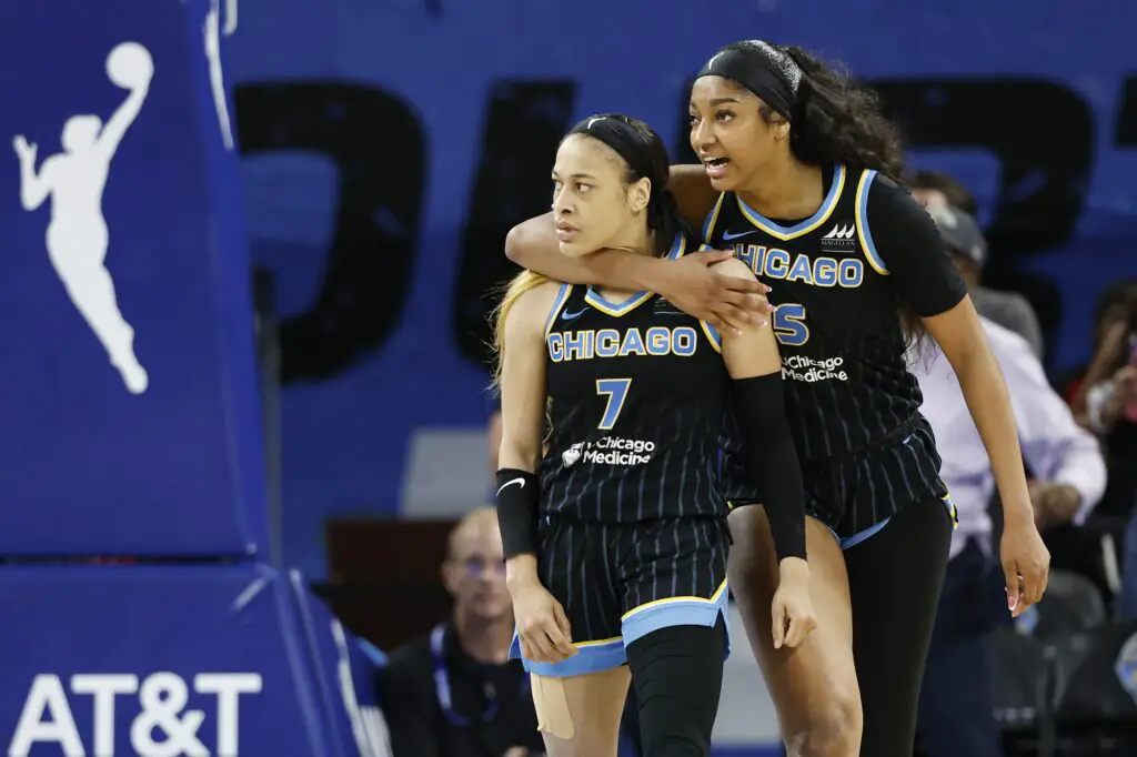 ‘No Offer: Chicago Sky Makes Surprising Chennedy Carter Decision Chicago Sky, Chennedy Carter